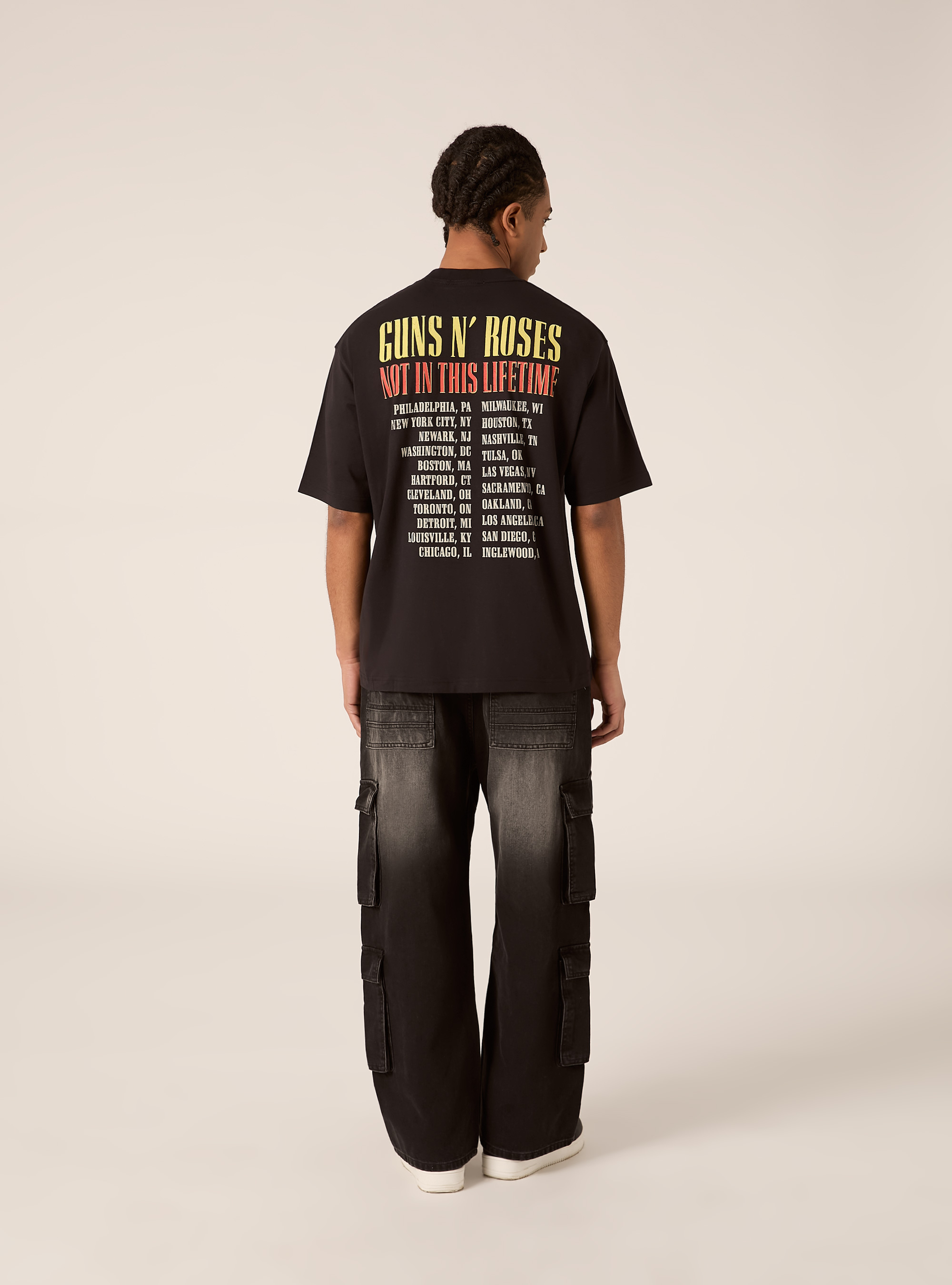 T-Shirt mit kastenf&ouml;rmiger Passform Guns N' Roses / Alcott, BK1 BLACK