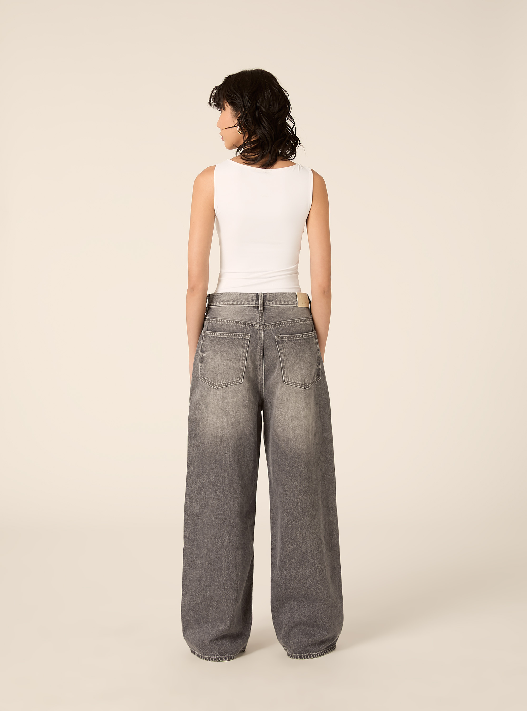 Jeans mit weitem Bein und mittlerer Leibh&ouml;he, D00G GREY