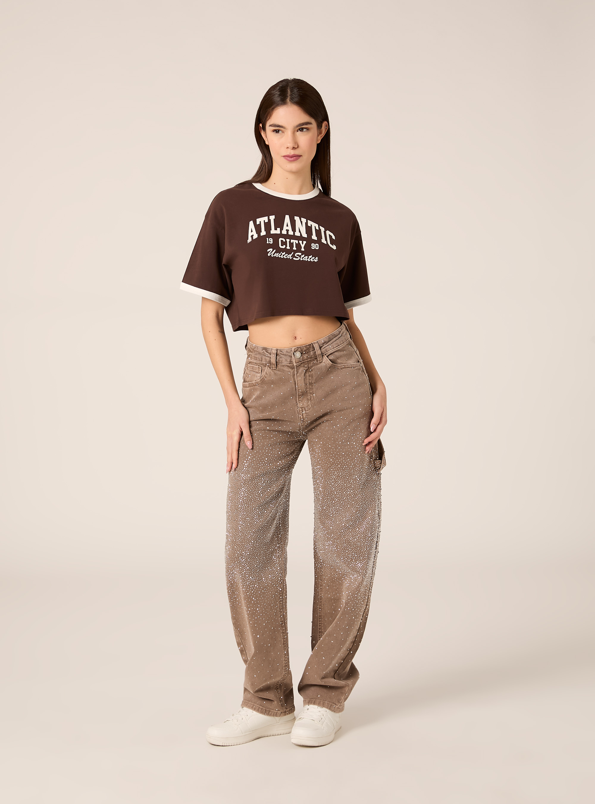Maglietta cropped con stampa, MARRONE SCURO