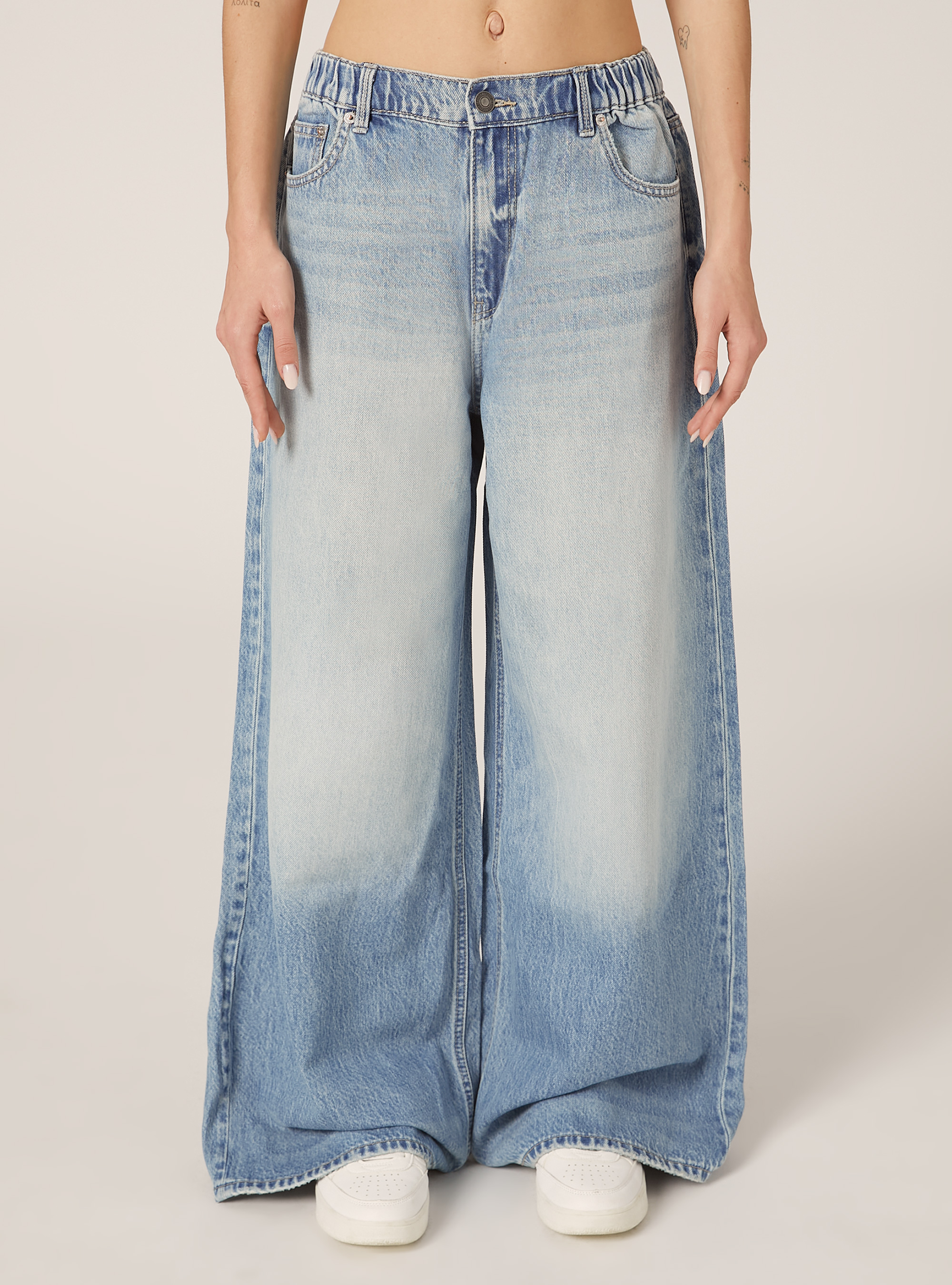 Jean super large avec taille &eacute;lastiqu&eacute;e, D006 AZURE