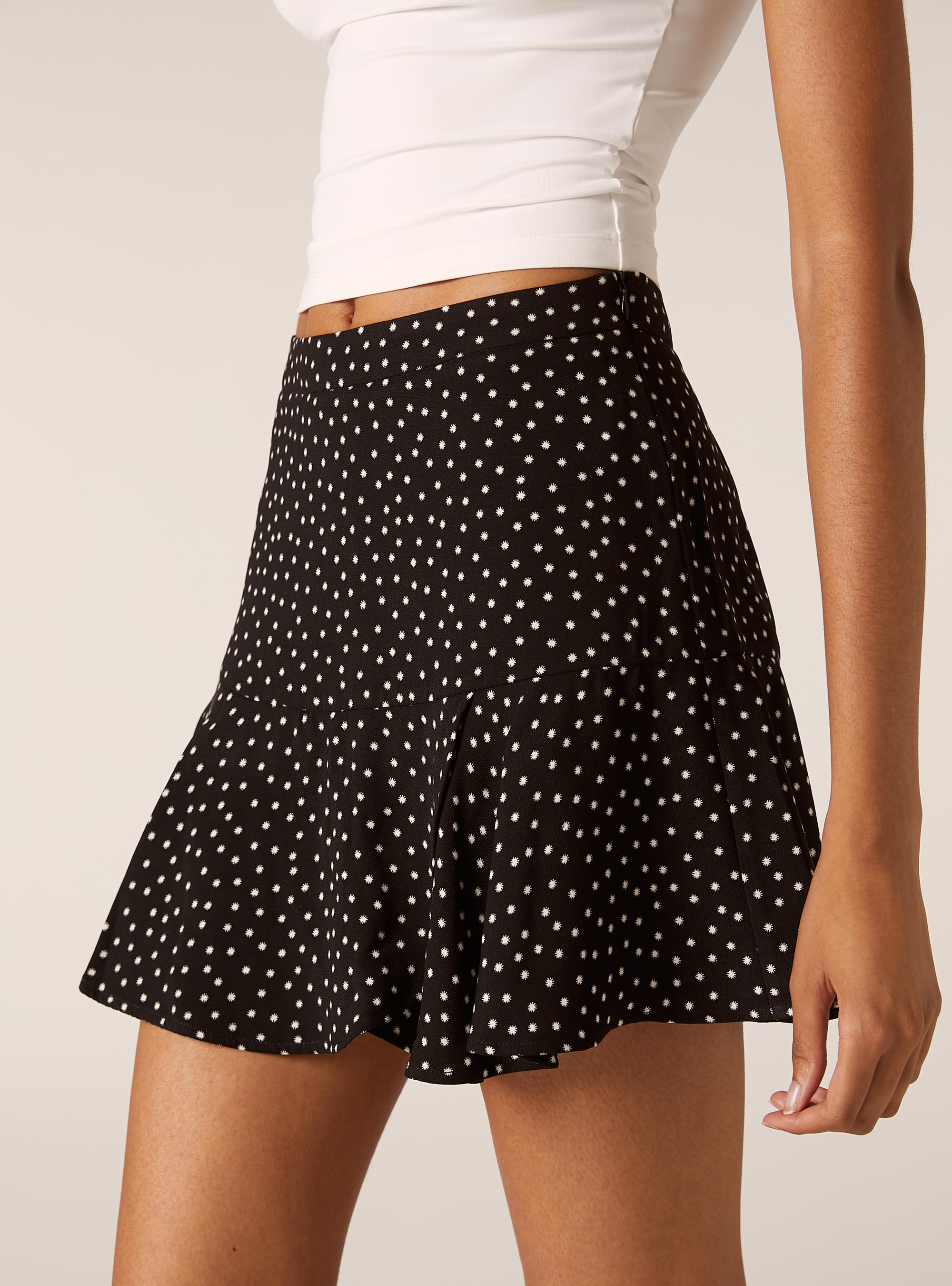 Printed skort with ruffles, BK1 BLACK
