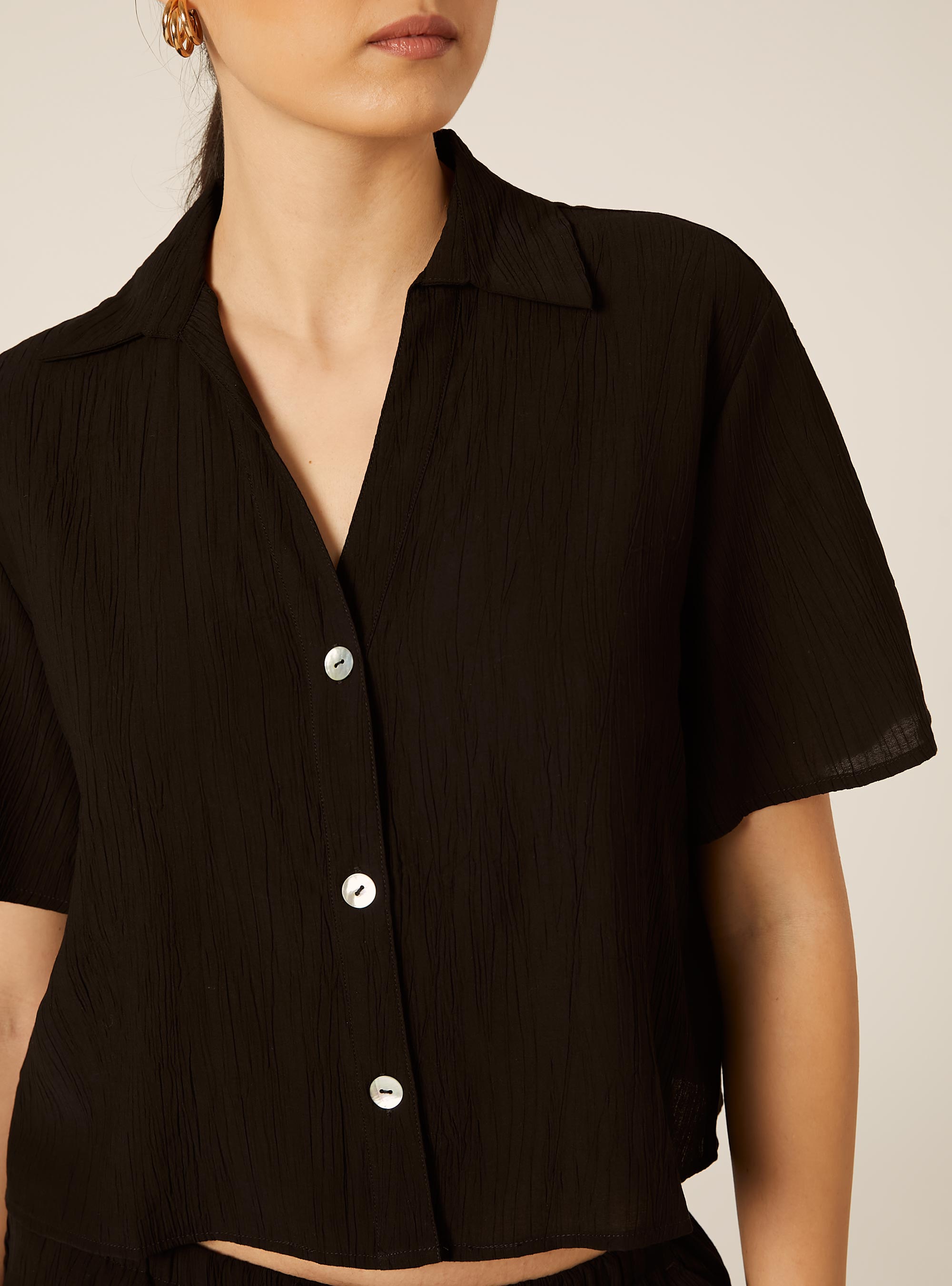 Camicia maniche corte in crepe, BK1 BLACK