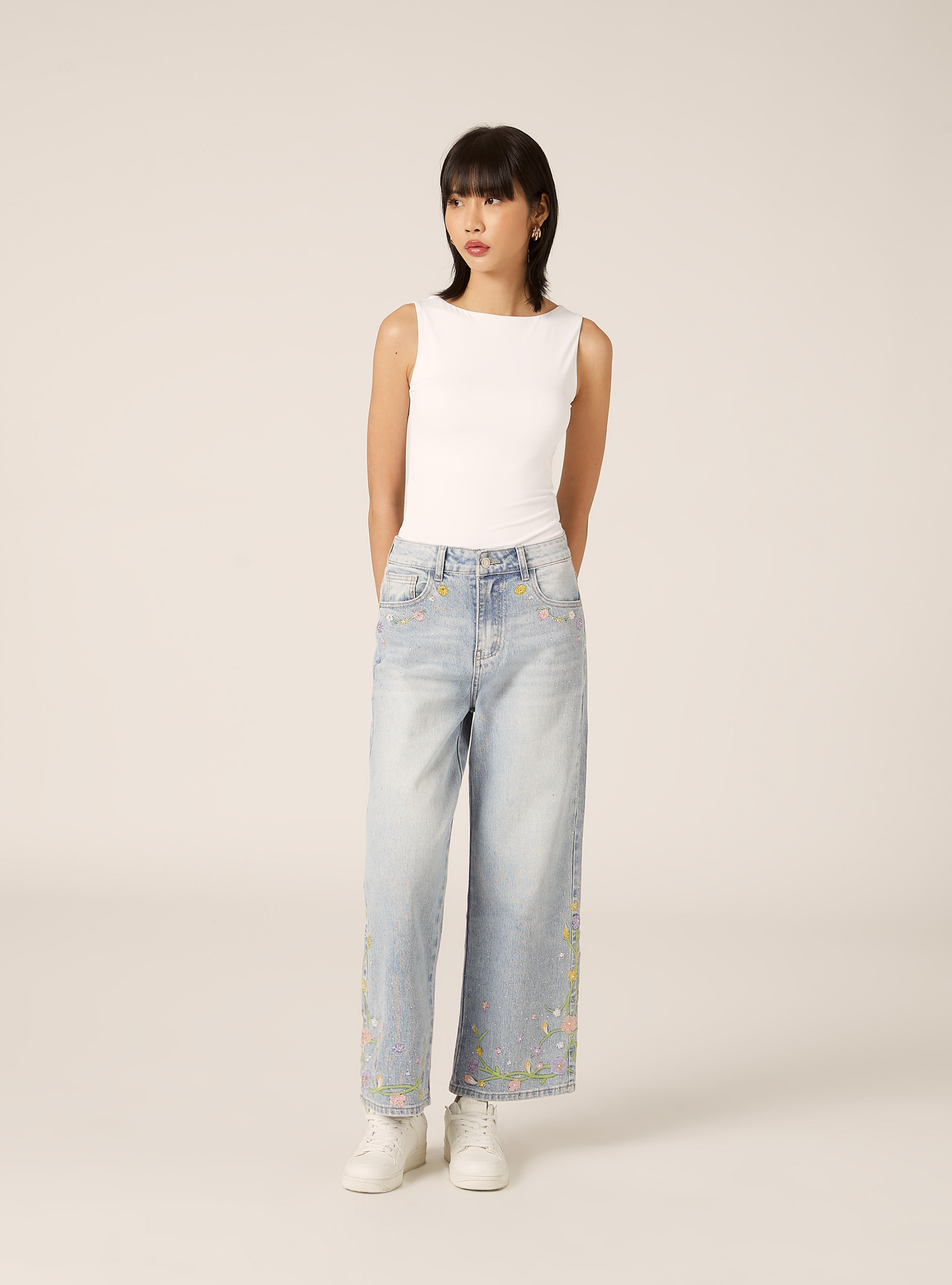 Jeans straight fit corto con ricami, D006 AZURE