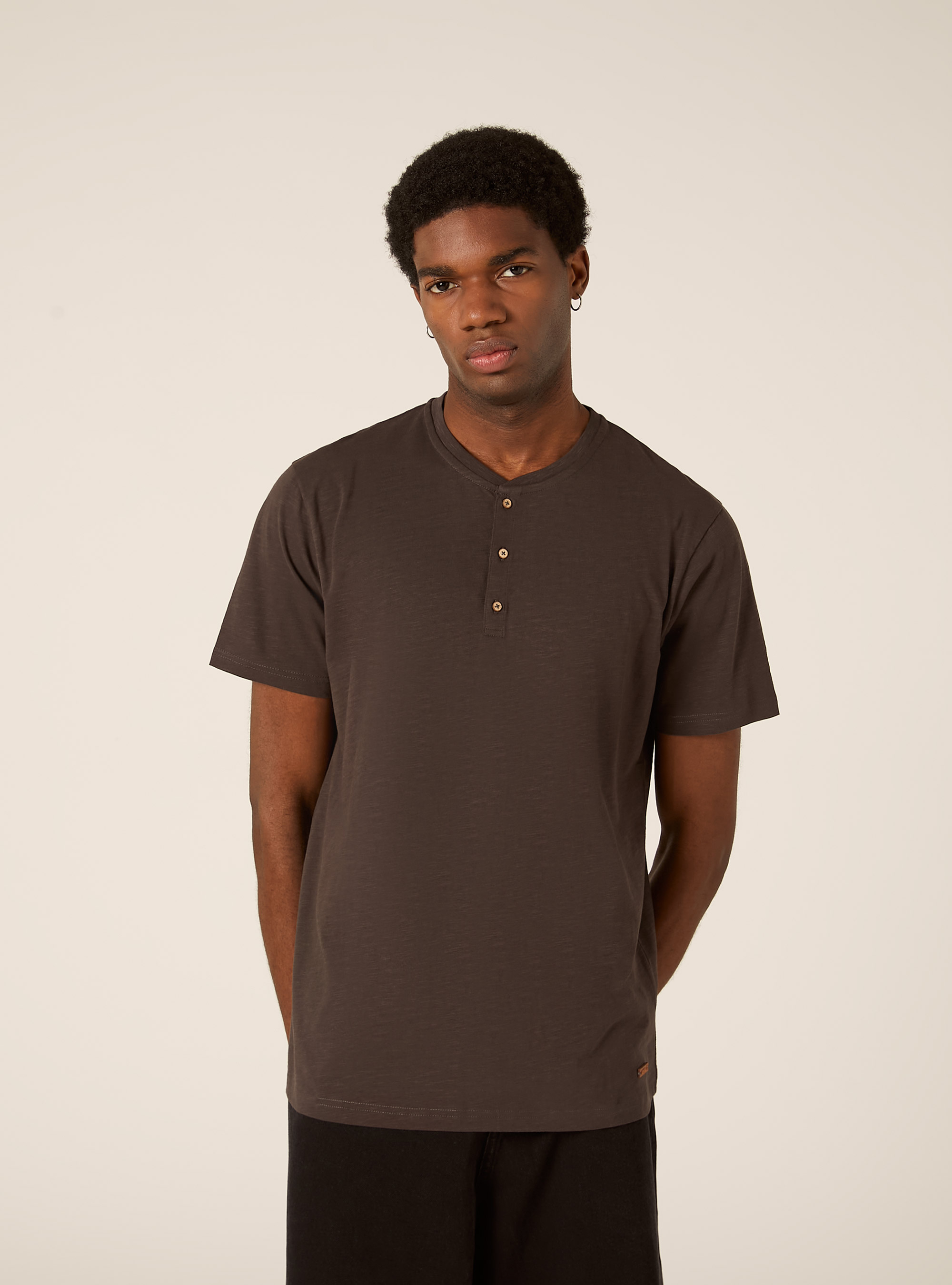 Cotton Henley T-Shirt, BK3 BLACK CHARCOAL