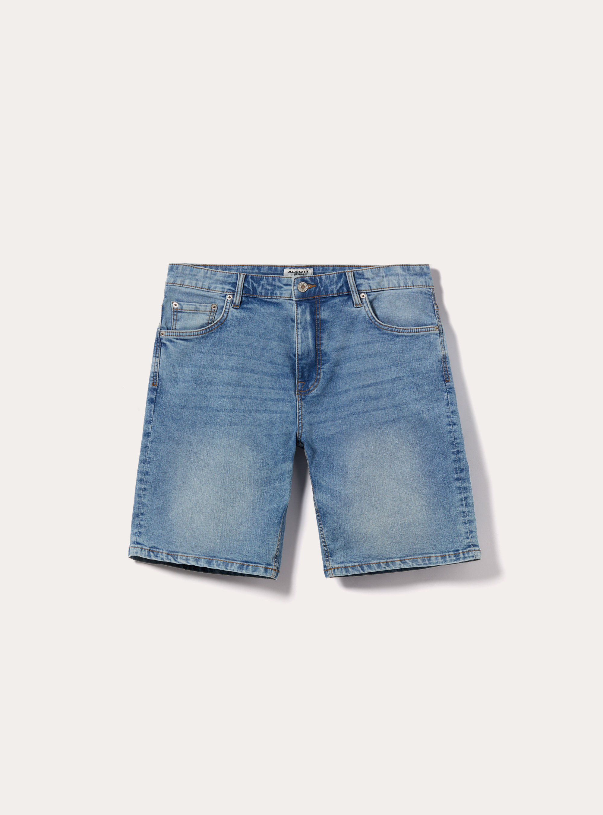 Bermuda carrot in denim stretch, D006 AZURE