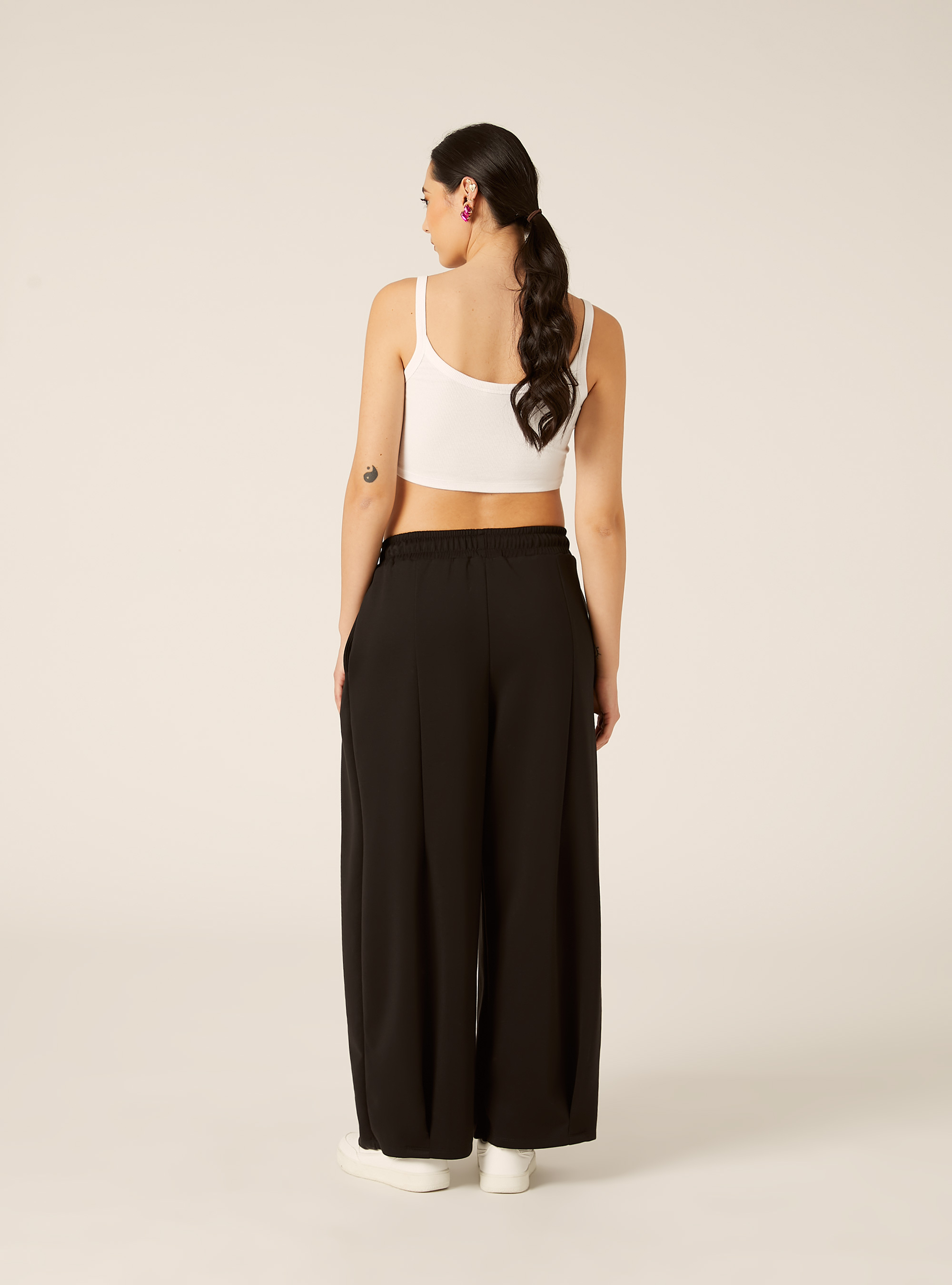 Pantal&oacute;n de scuba barrel fit con pinzas, BK1 BLACK