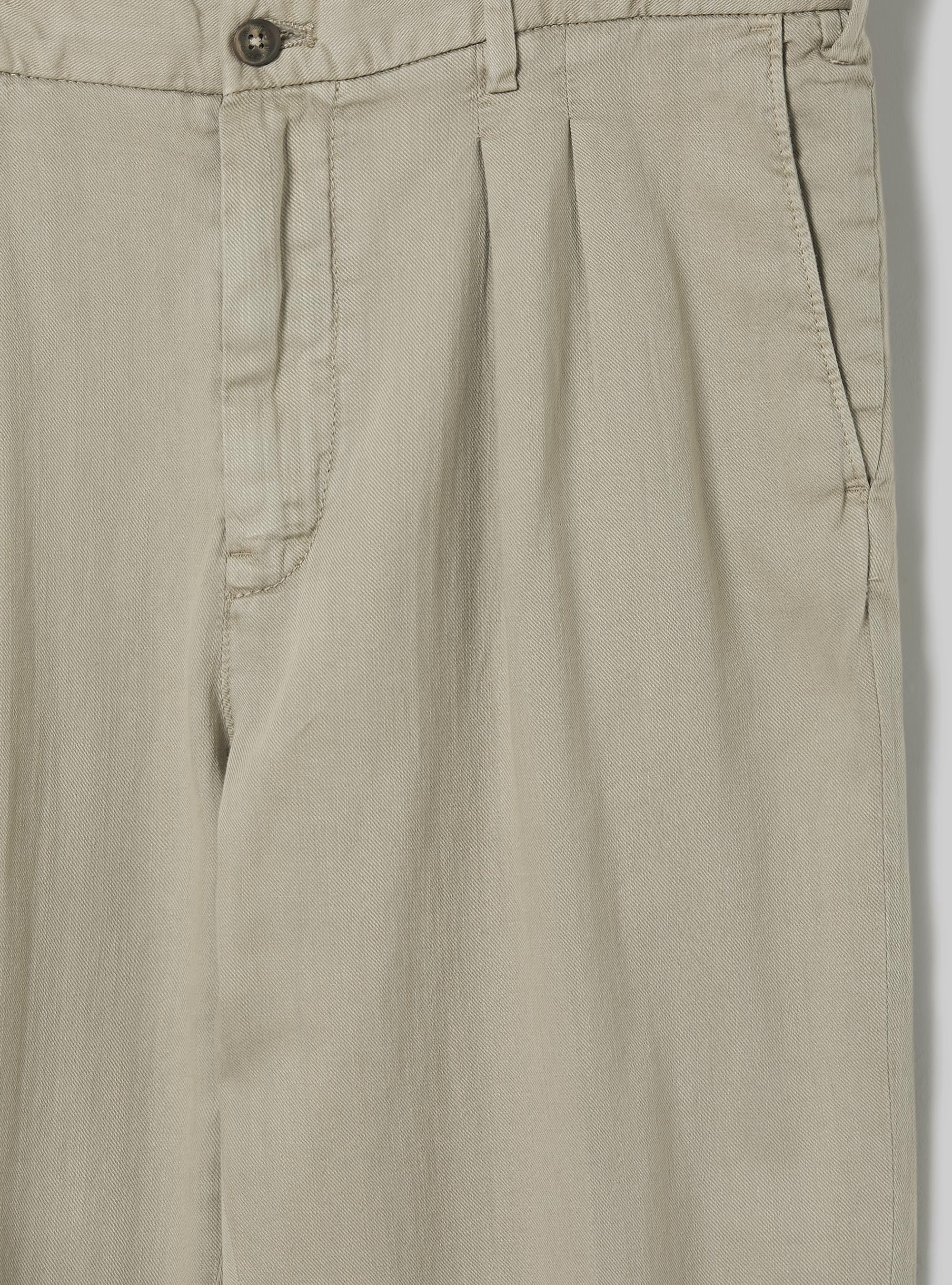 Pantalon chino en lin m&eacute;lang&eacute; avec pinces, BG2 BEIGE MEDIUM