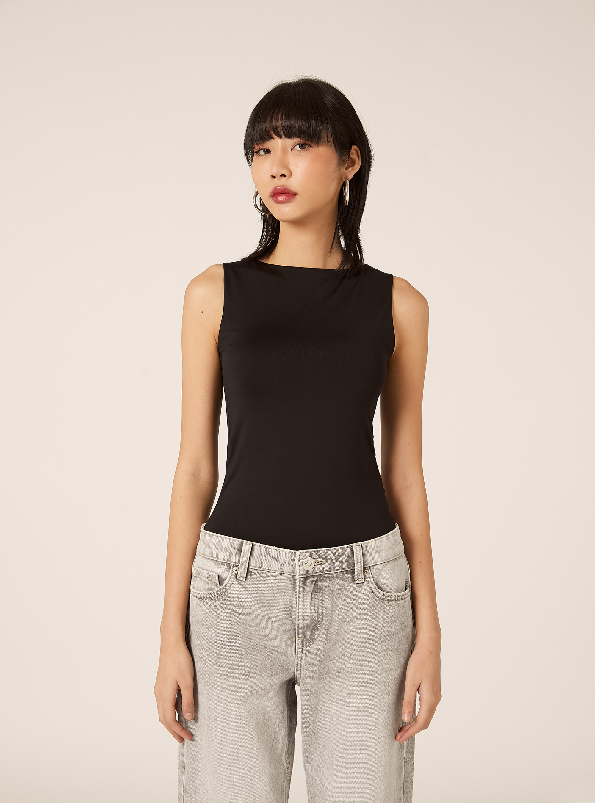 Body con cuello halter el&aacute;stico, BK1 BLACK