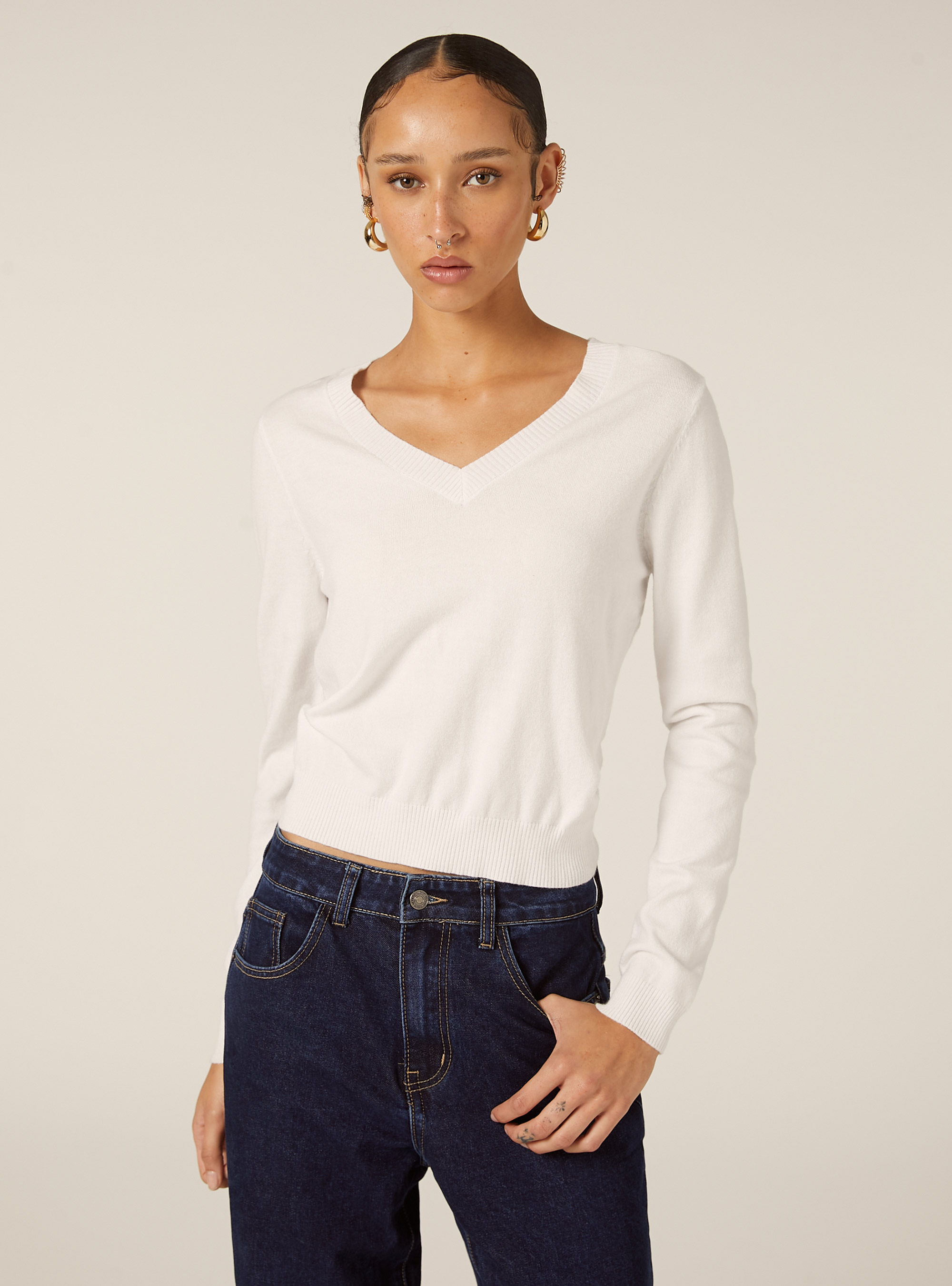 Pull &agrave; col en V coupe boxy, WH2 WHITE