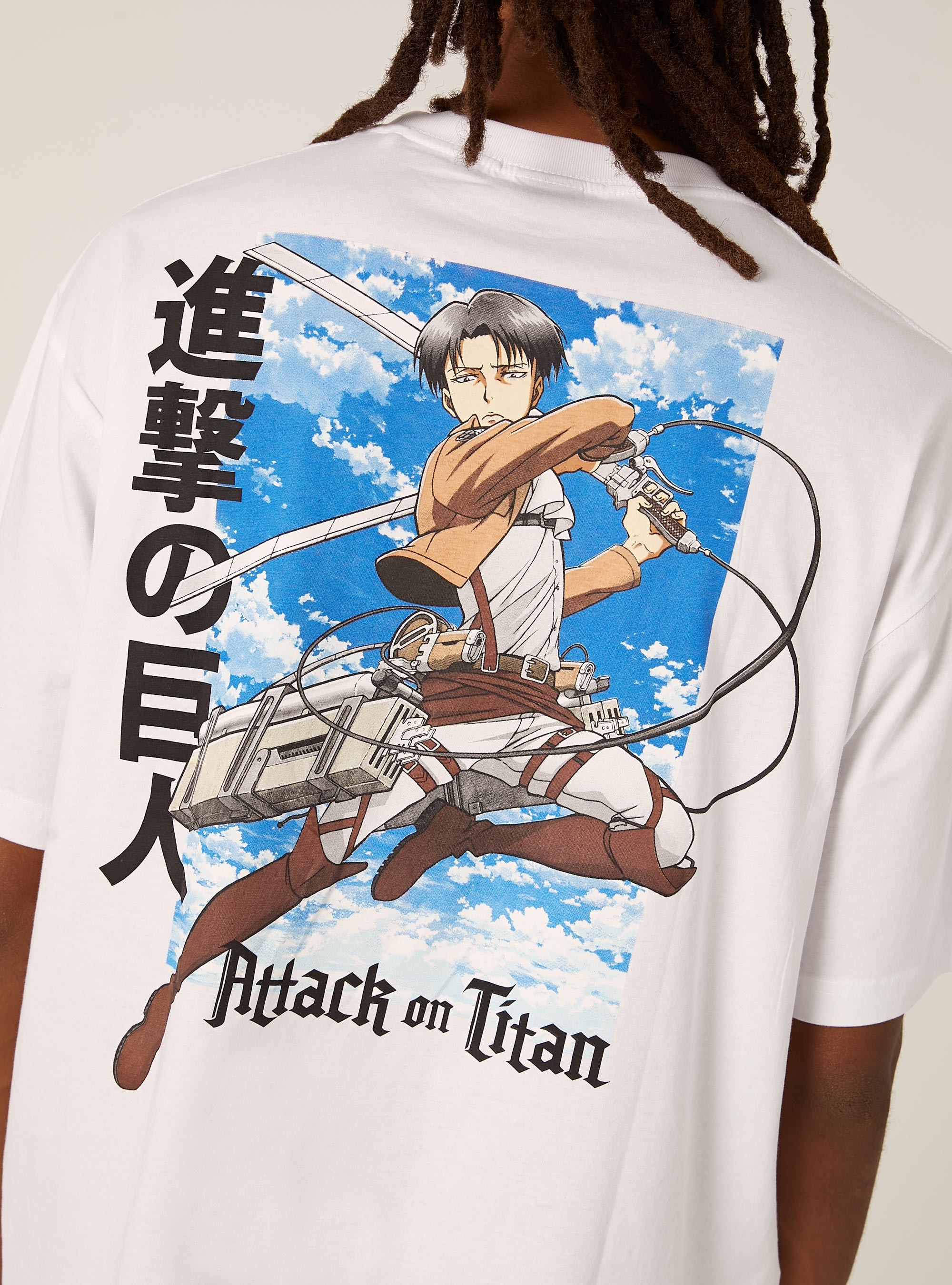 T-shirt attack on titan boxy fit, WH3 WHITE