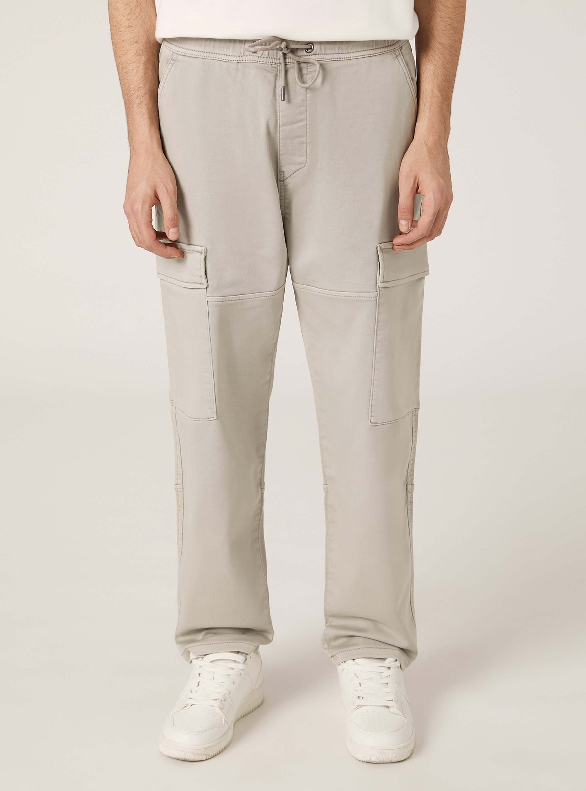 Pantalon cargo avec taille &eacute;lastiqu&eacute;e, GY3 GREY LIGHT