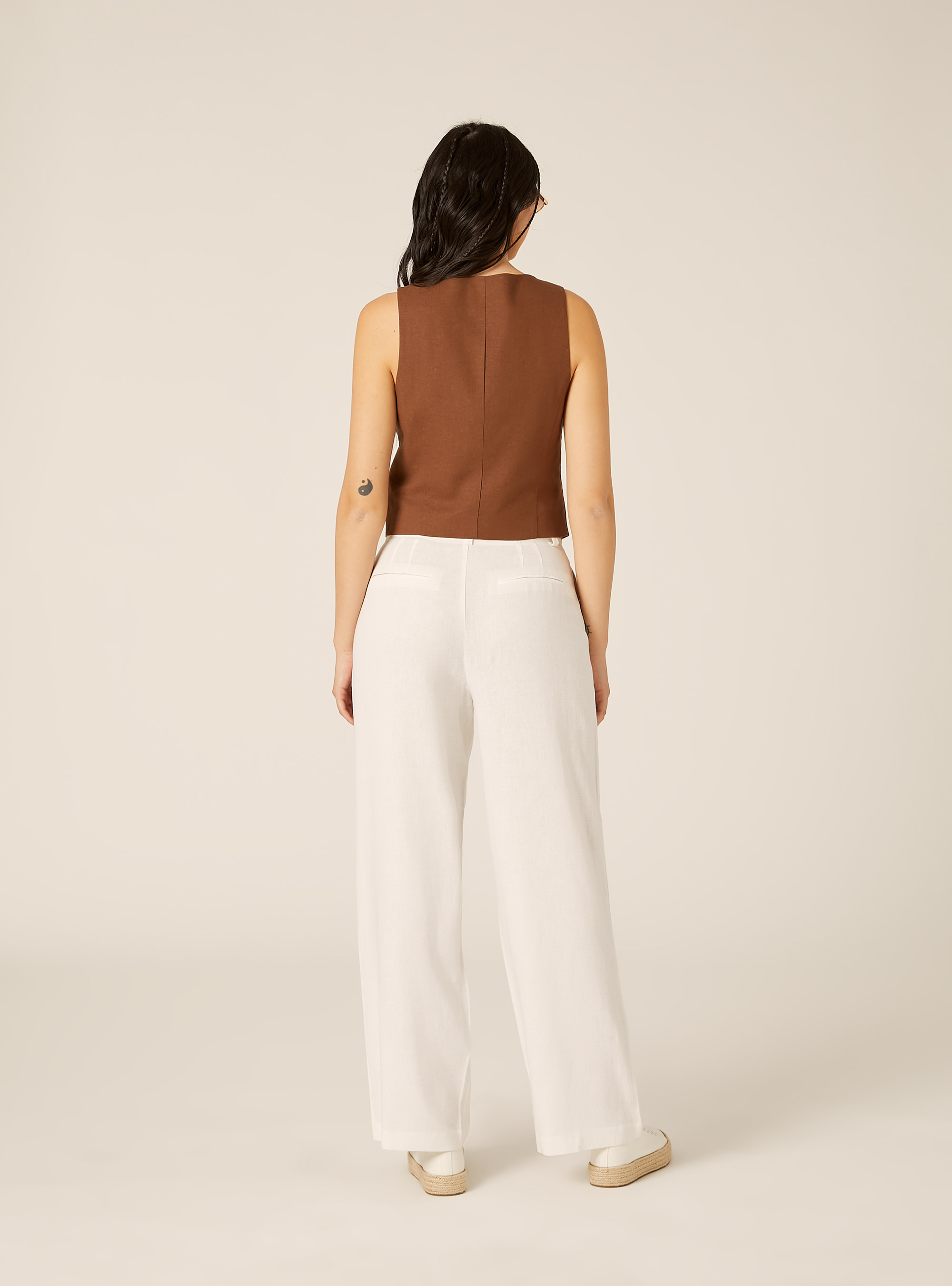 Pantalones en mezcla de lino con cintur&oacute;n, WH2 WHITE