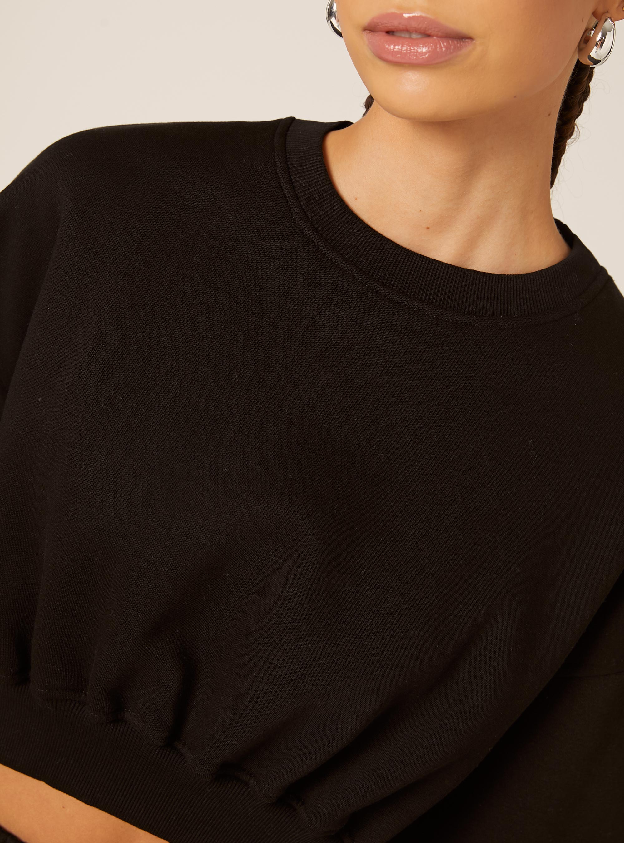 Sweat-shirt &agrave; col rond en coton court, BK1 BLACK