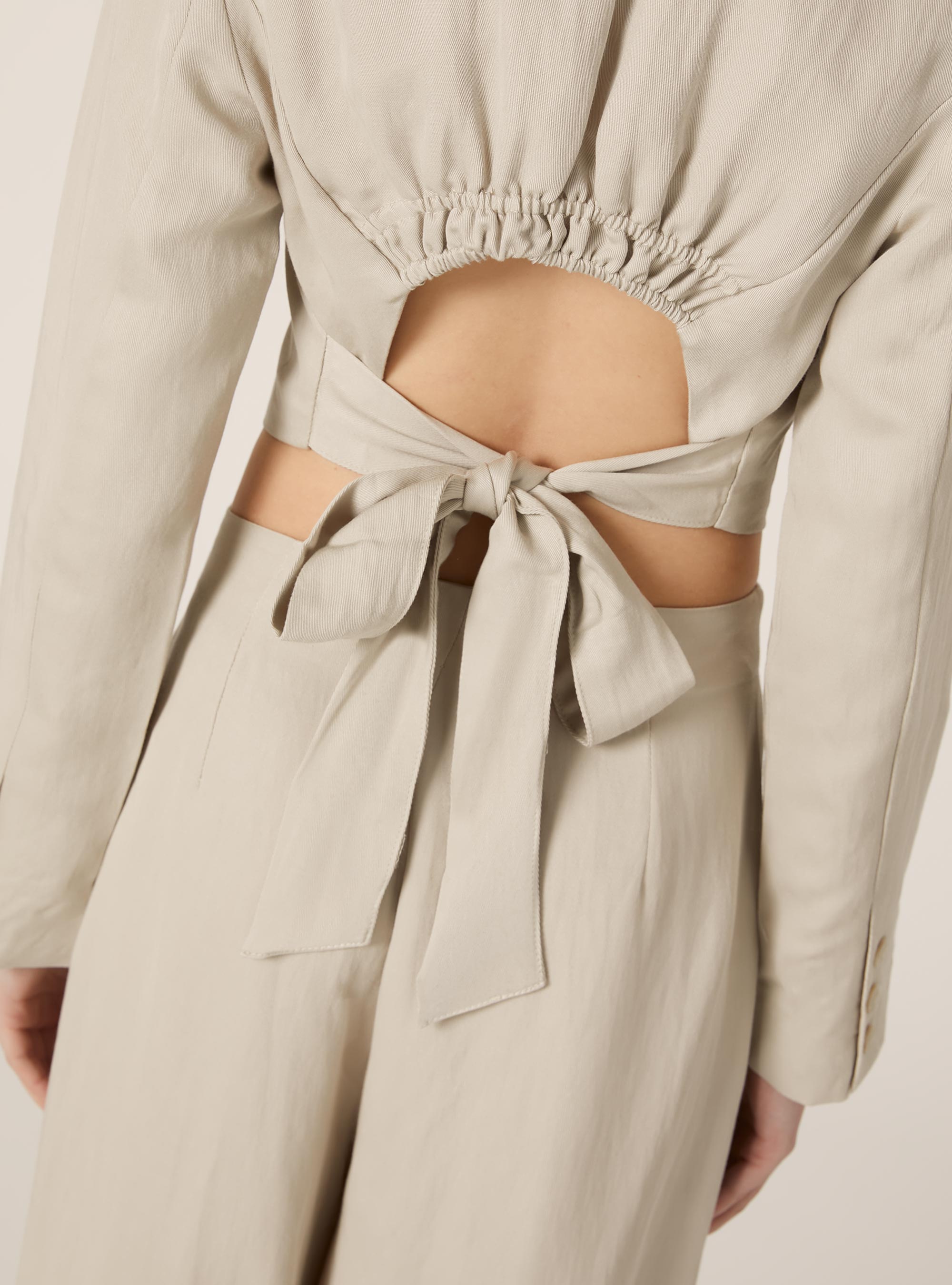 Blazer corto de sarga, BG2 BEIGE MEDIUM