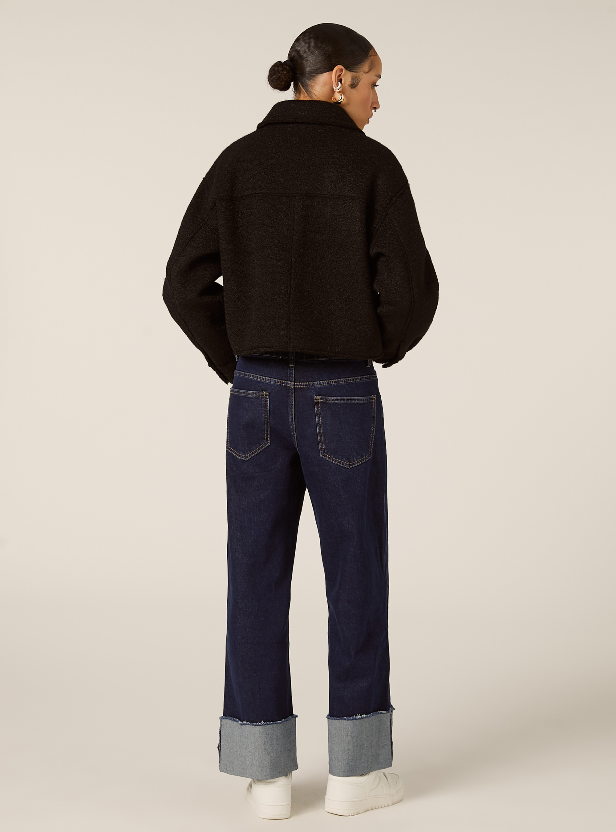 Veste boucl&eacute;e &agrave; grandes poches, BK1 BLACK