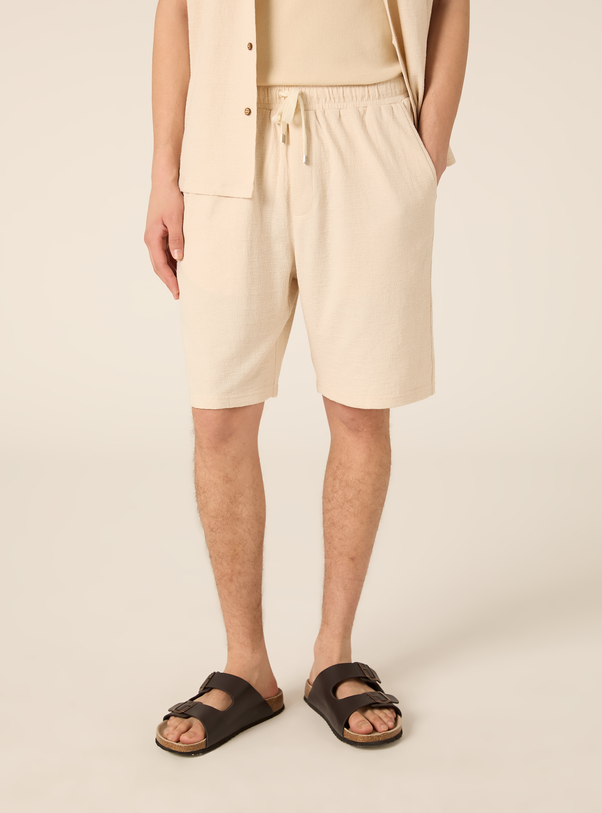 Bermuda textur&eacute;, coupe classique, BG2 BEIGE MEDIUM