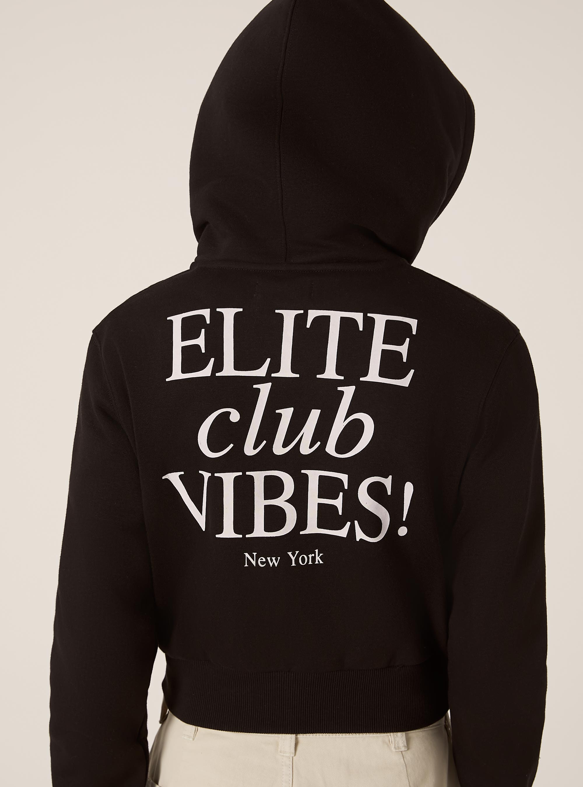 Sweatshirt court avec fermeture &eacute;clair et imprim&eacute;, BK1 BLACK
