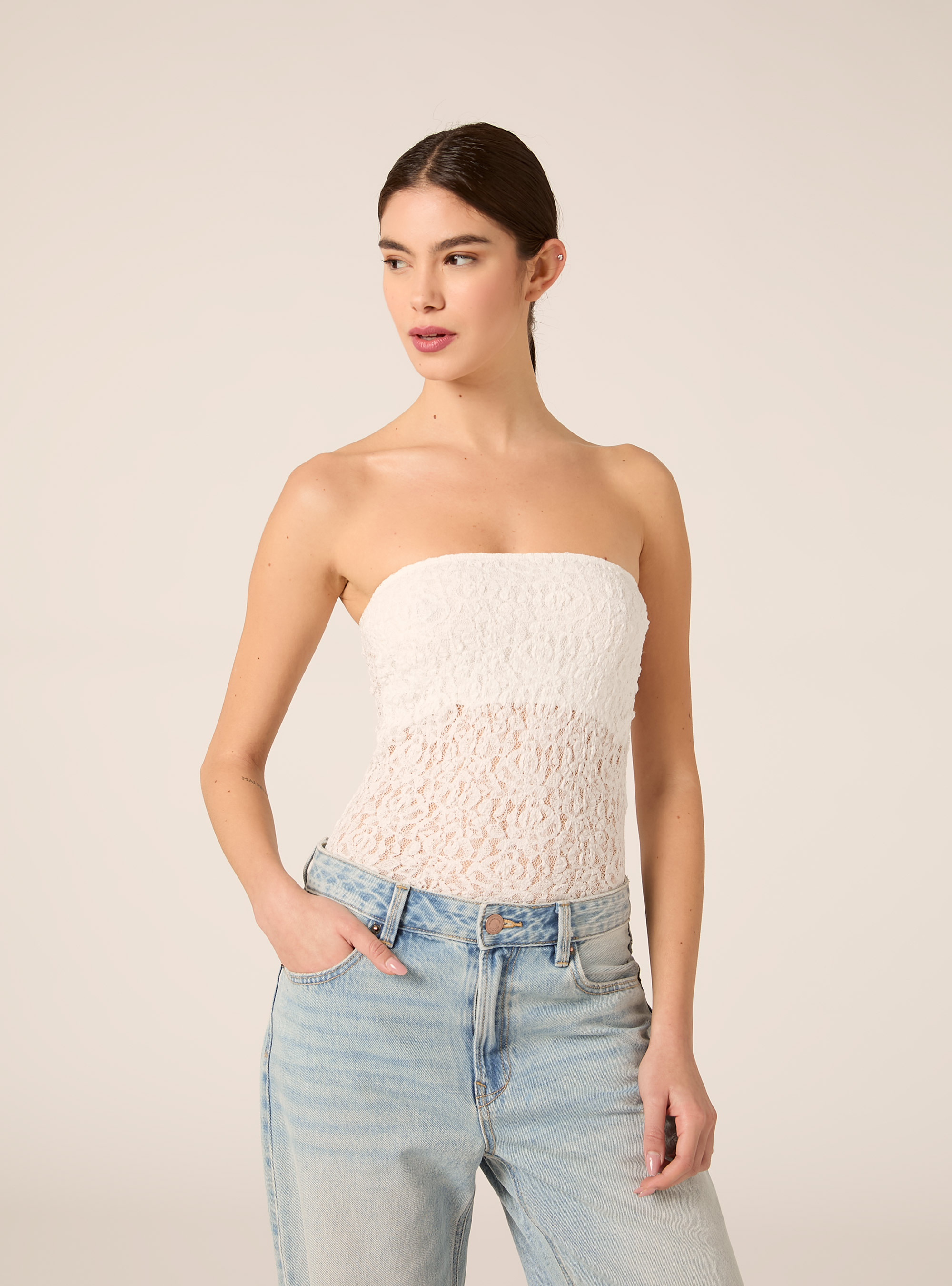 Body bandeau de encaje, WH3 WHITE