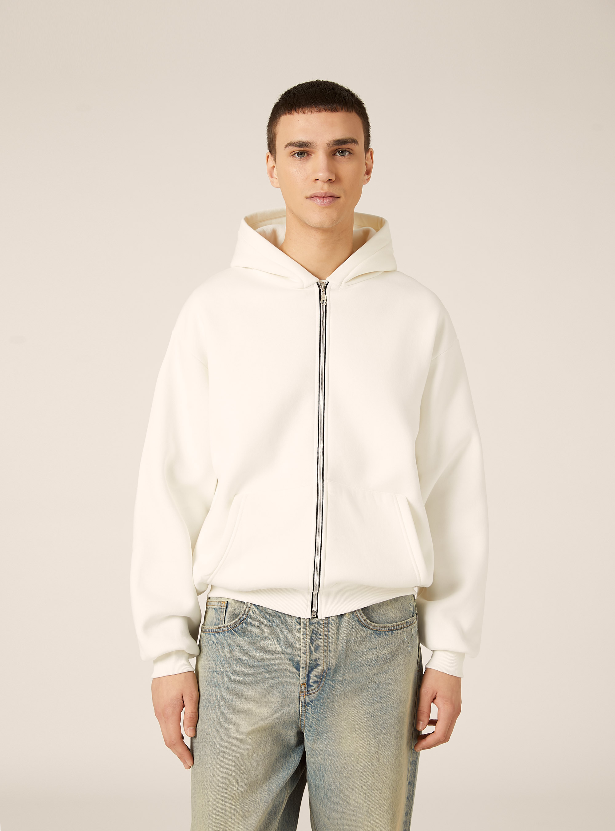 Sweat &agrave; capuche zipp&eacute; coupe boxy, WH1 OFF WHITE