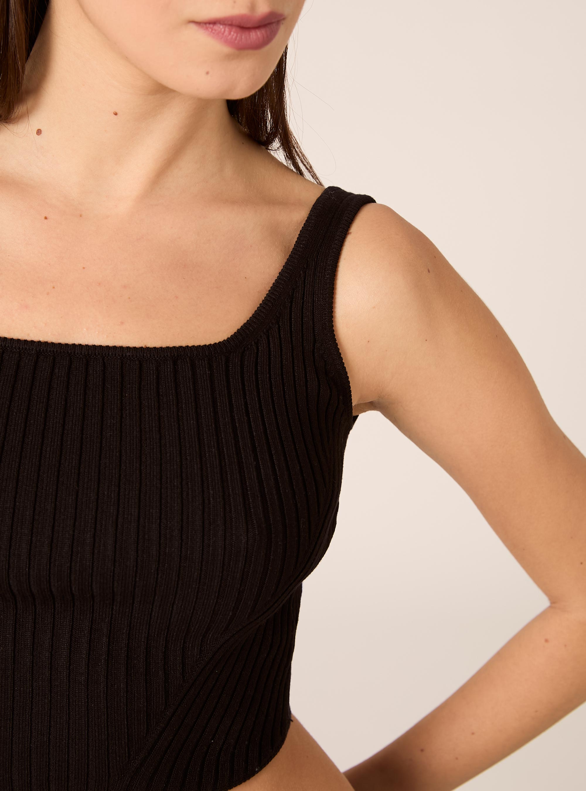 Knitted tank top, BK1 BLACK