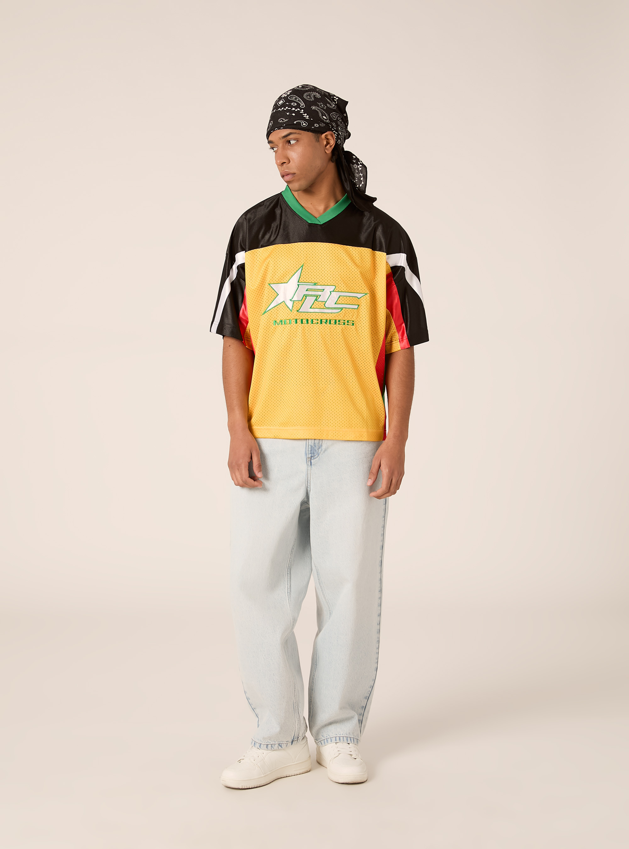 Camiseta de f&uacute;tbol con parches, YE2 YELLOW MEDIUM