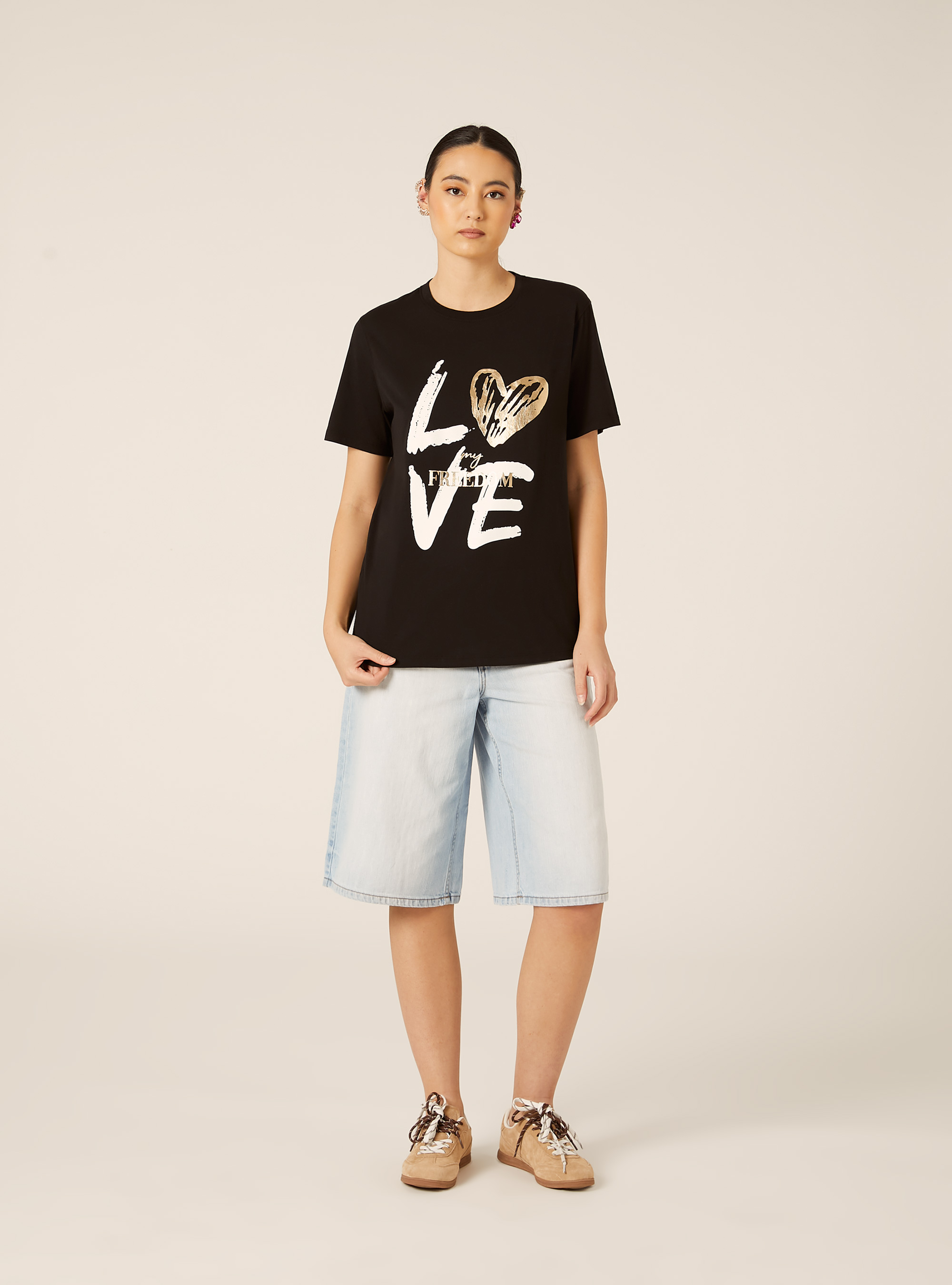 Camiseta con estampado metalizado, BK1 BLACK