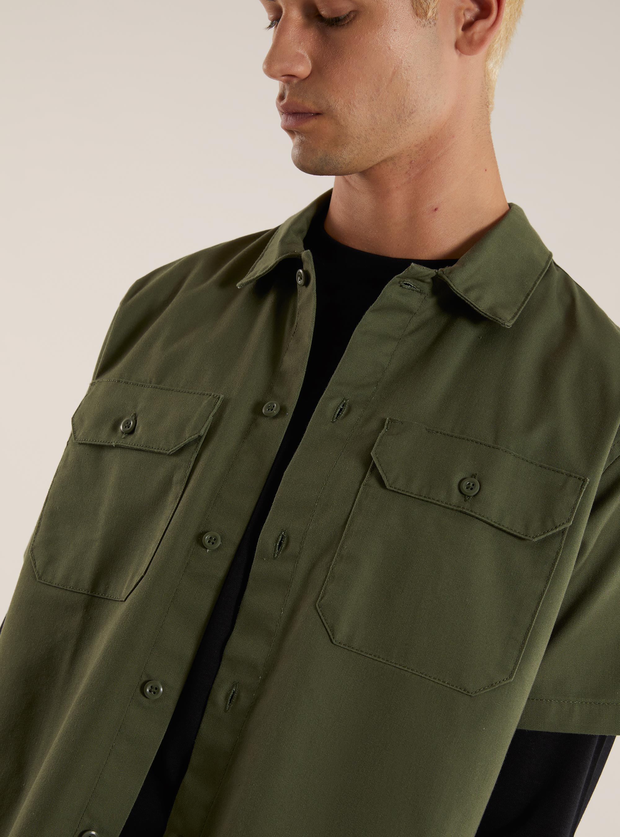 Camisa de sarga con grandes bolsillos, KY2 KAKY MEDIUM