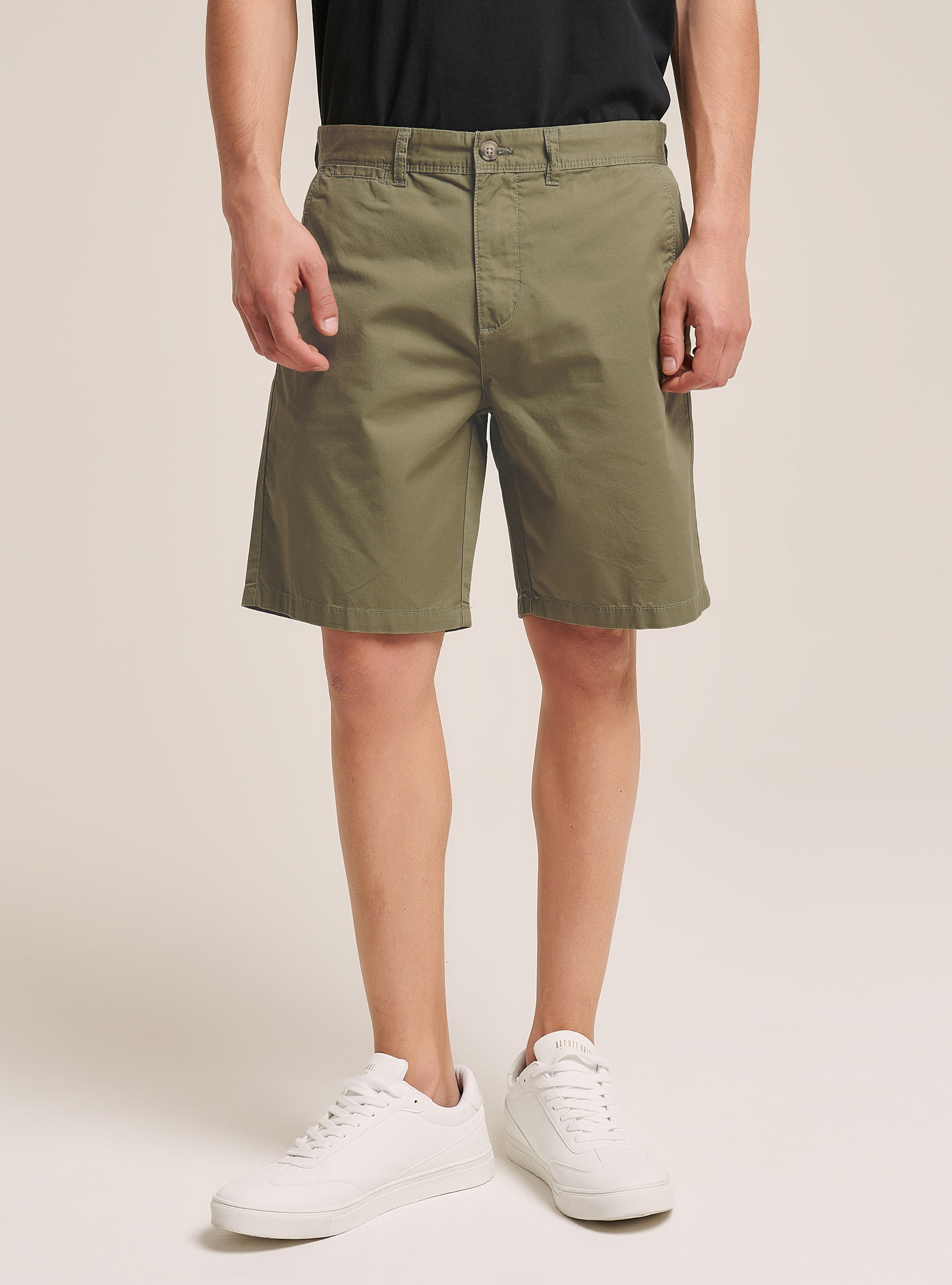 Bermudashorts aus Twill in einfacher Passform, KY2 KAKY MEDIUM