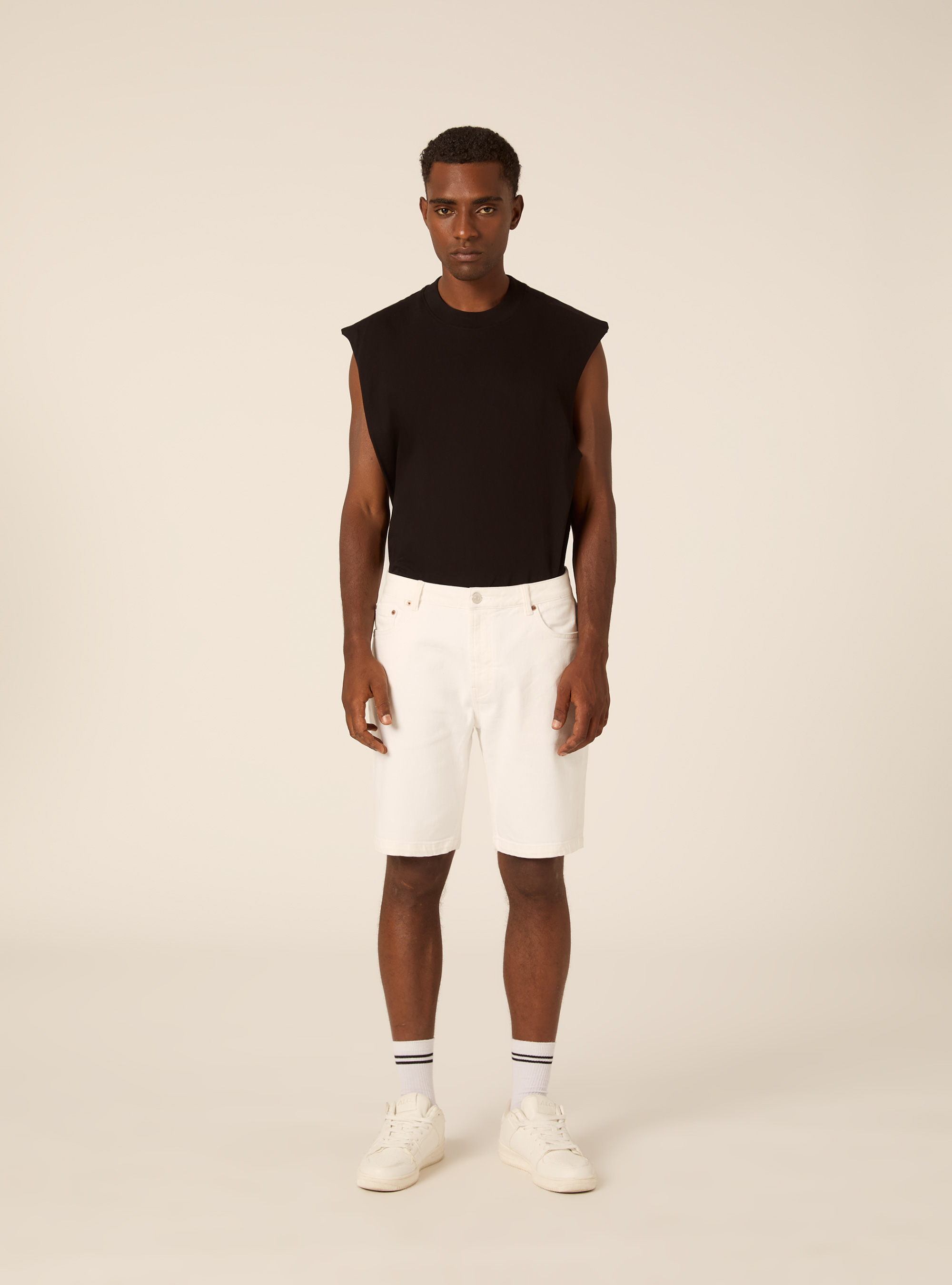 Slim Fit 5-Pocket Denim Bermuda Shorts, WH2 WHITE