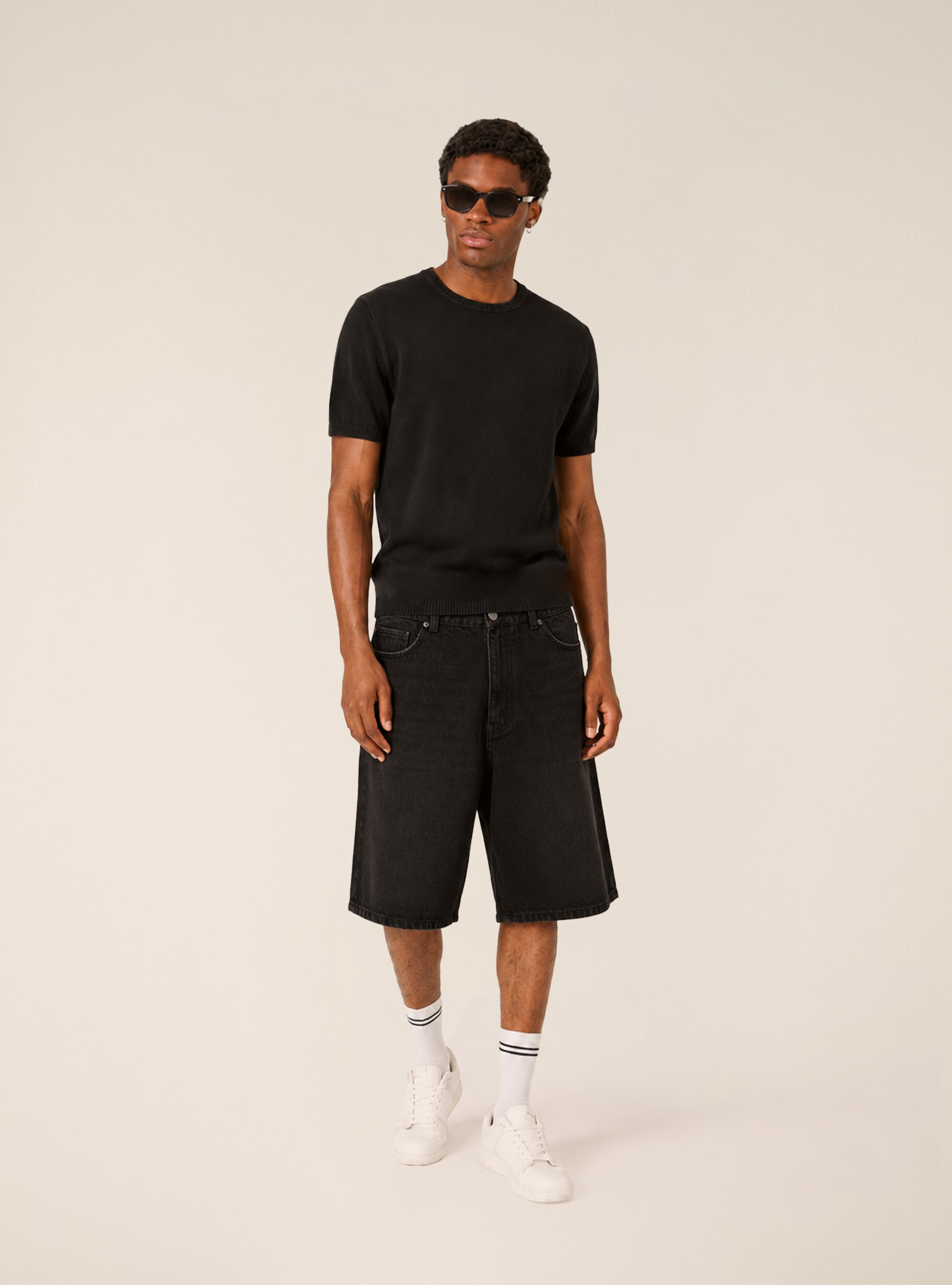 Short Sleeve Lightweight Knit T-Shirt, BK1 BLACK