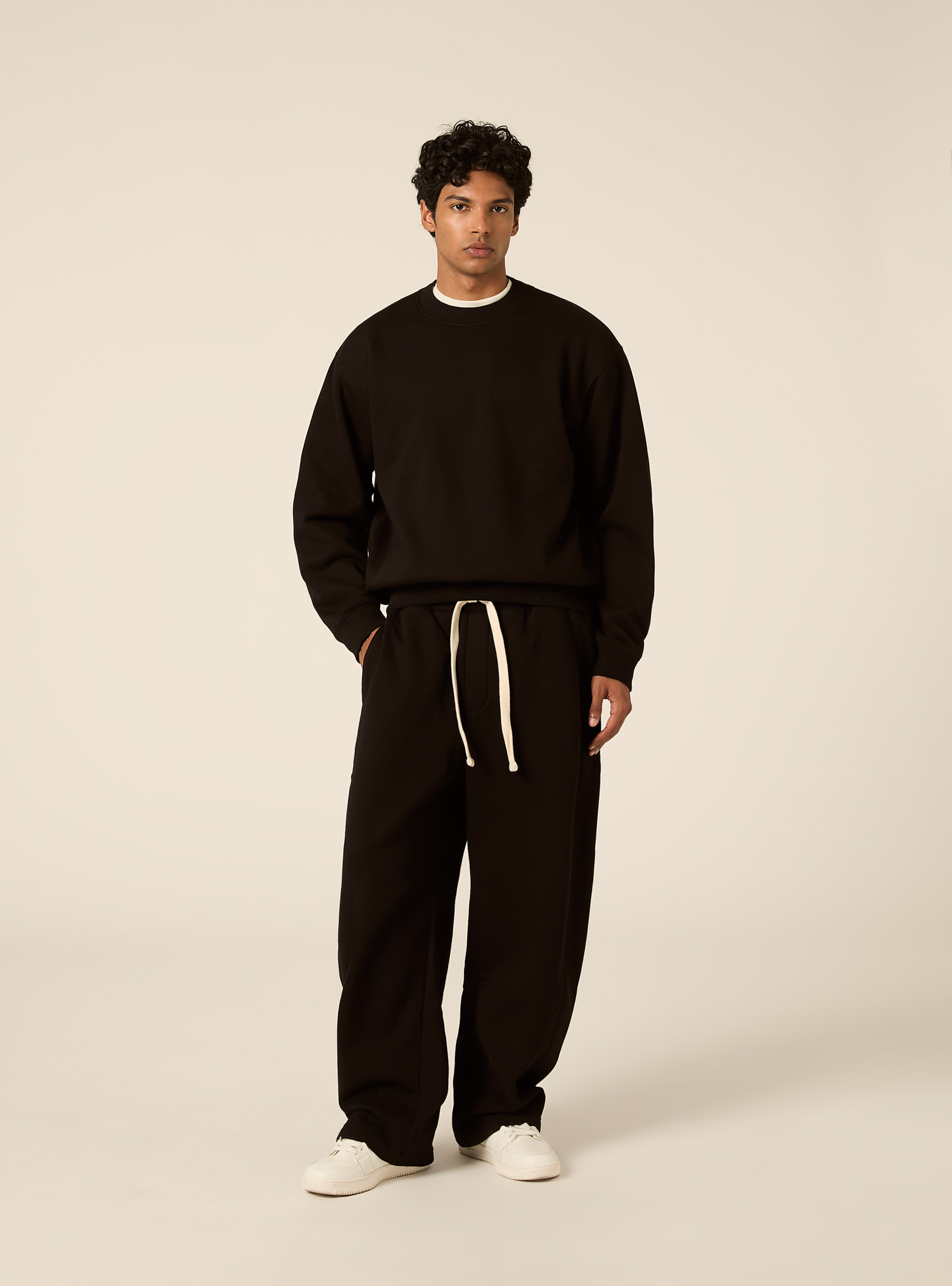 Basic boxy fit crewneck sweatshirt, BK1 BLACK
