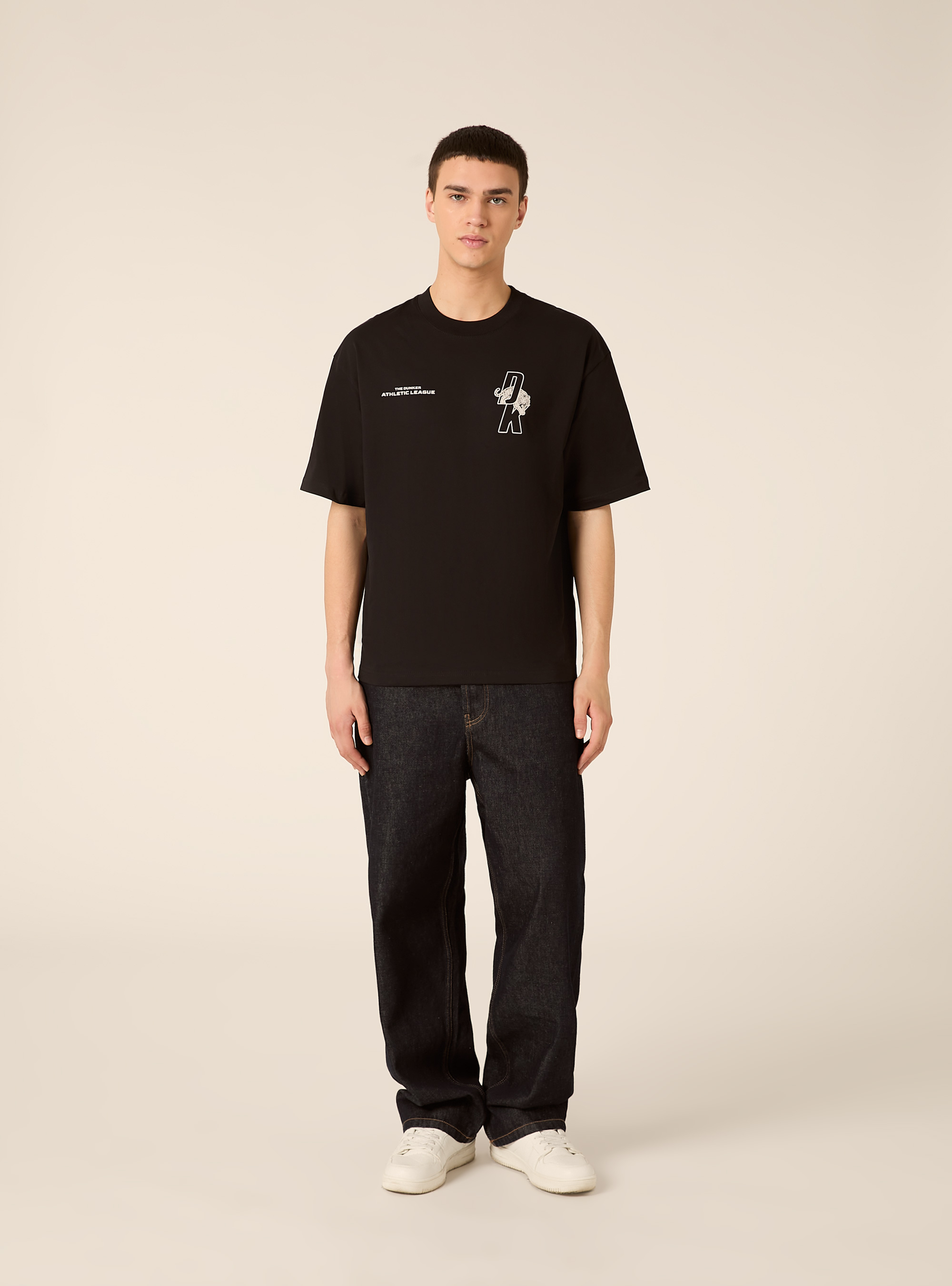 Camiseta de corte recto con estampado de baloncesto, BK1 BLACK
