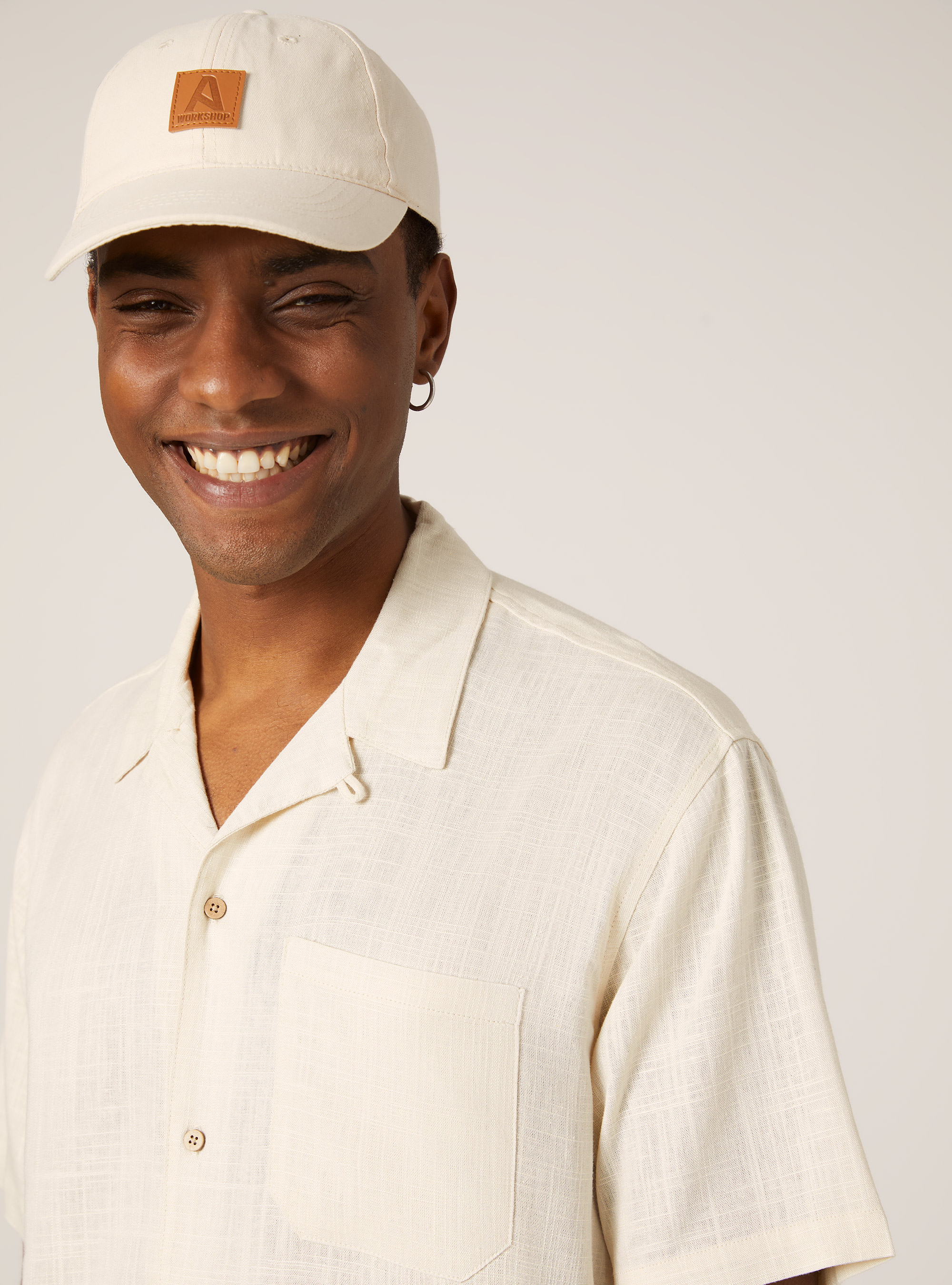 Chemise en lin m&eacute;lang&eacute; avec col bowling, BG3 BEIGE LIGHT
