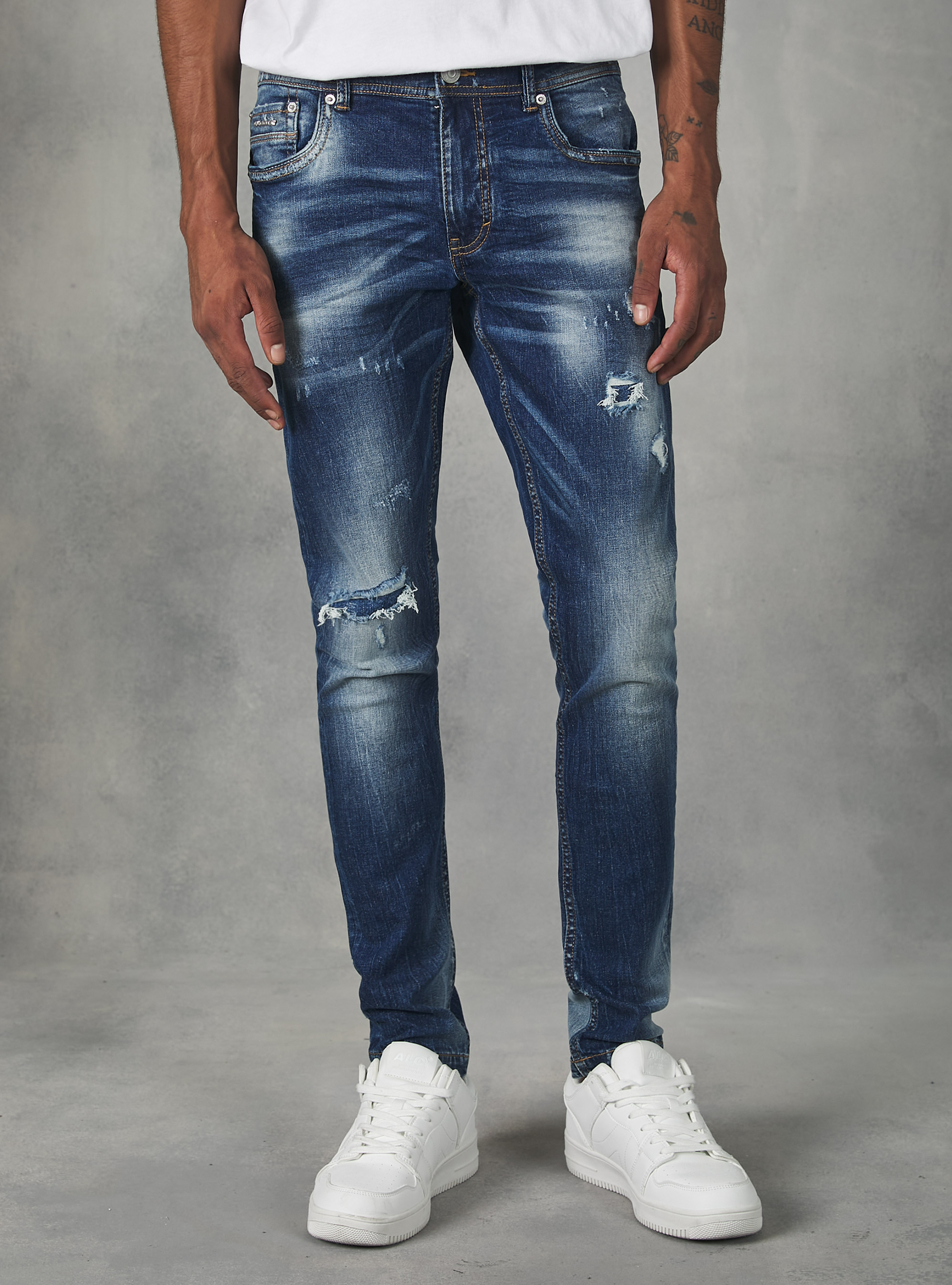 Super skinny jeans with breaks in stretch denim, D002 MEDIUM DARK BLUE