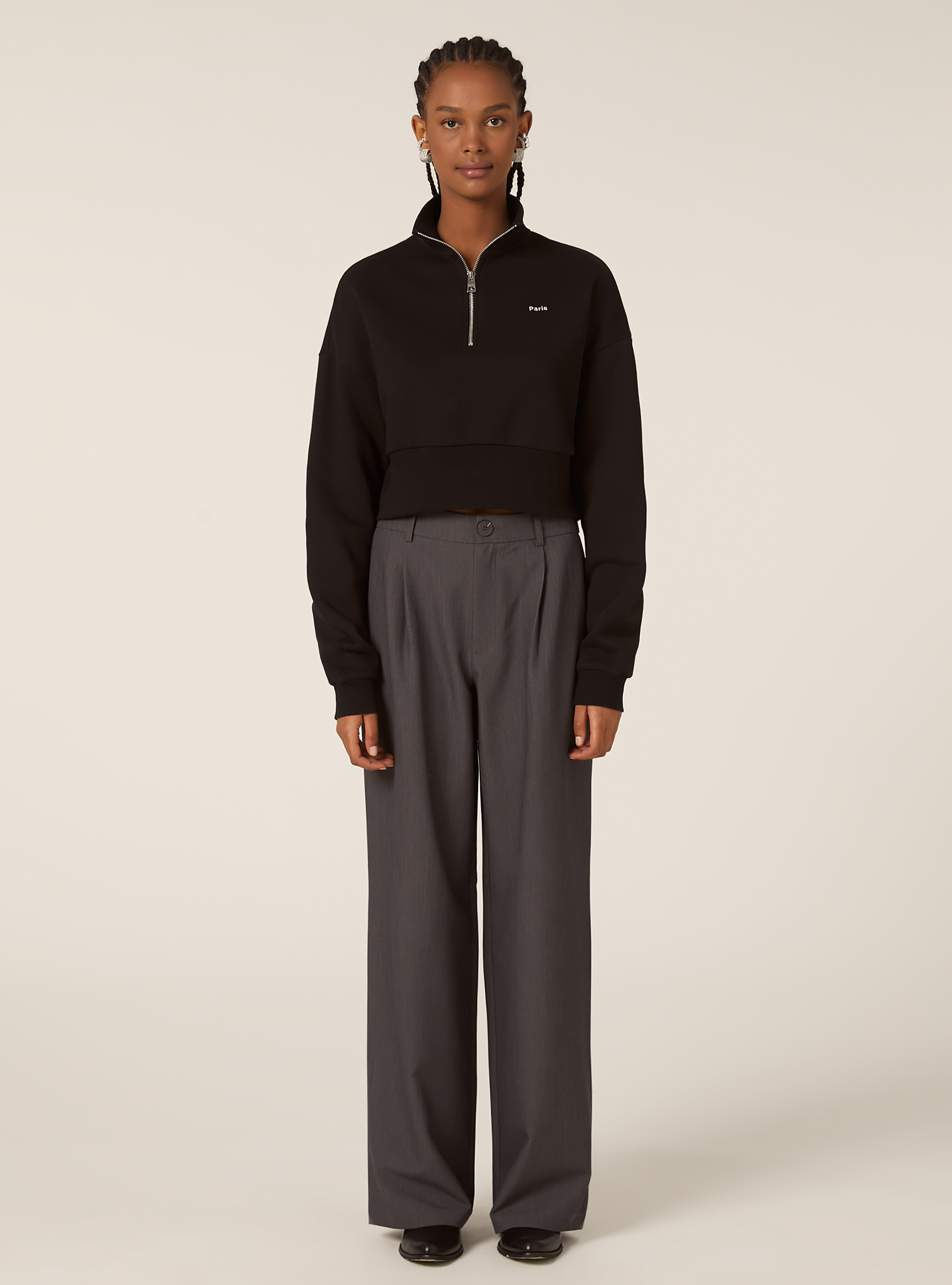 Sweat-shirt court avec col et fermeture &eacute;clair, BK1 BLACK