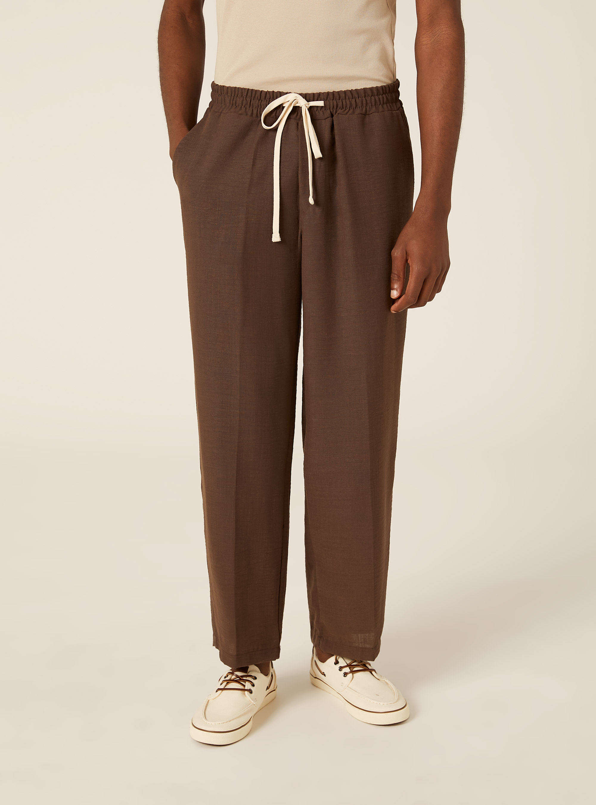 Pantal&oacute;n de Pernera Recta en Tejido Flam&eacute;, BG2 BEIGE MEDIUM