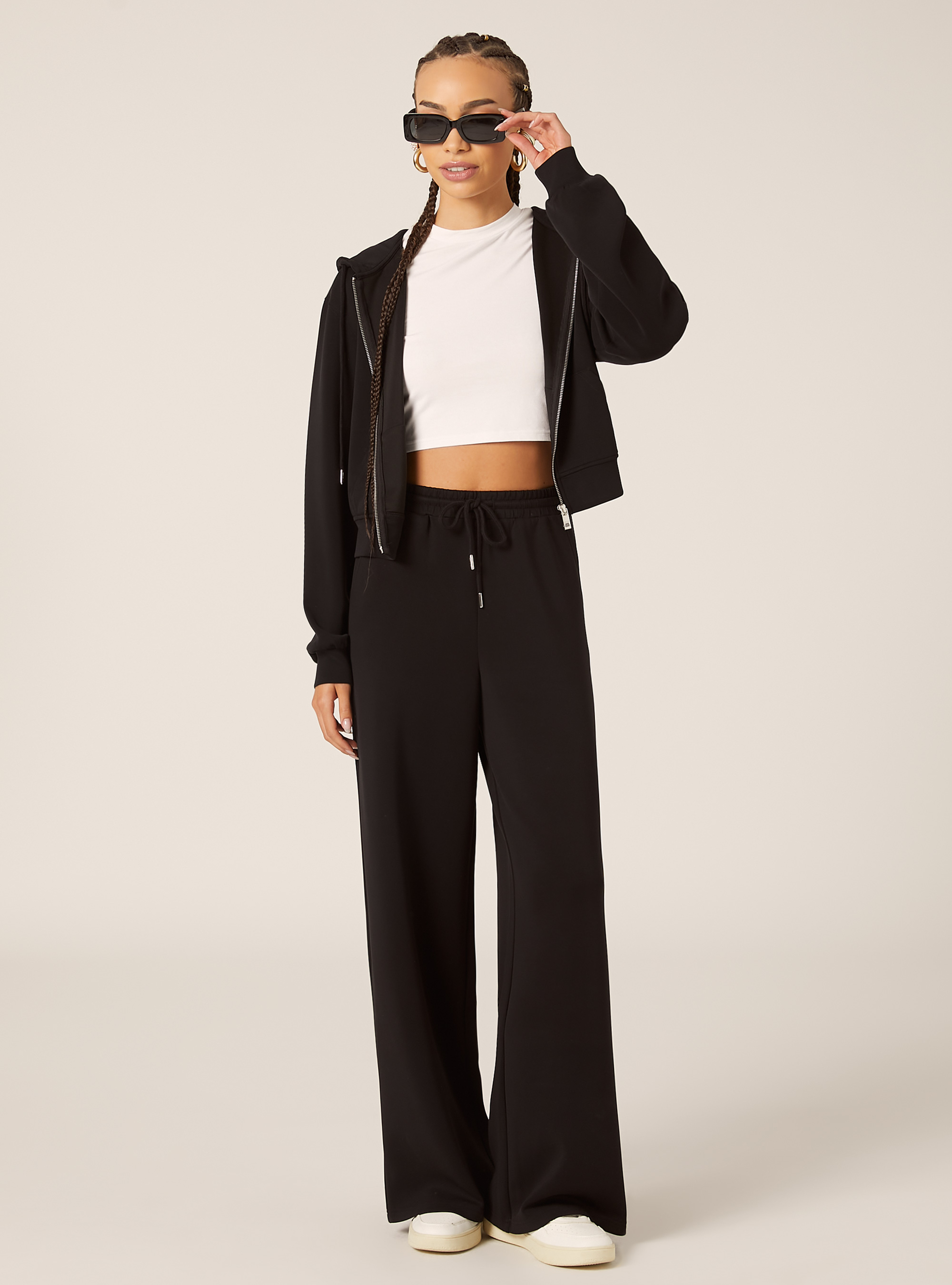 Chaqueta con cremallera y capucha soft touch, BK1 BLACK