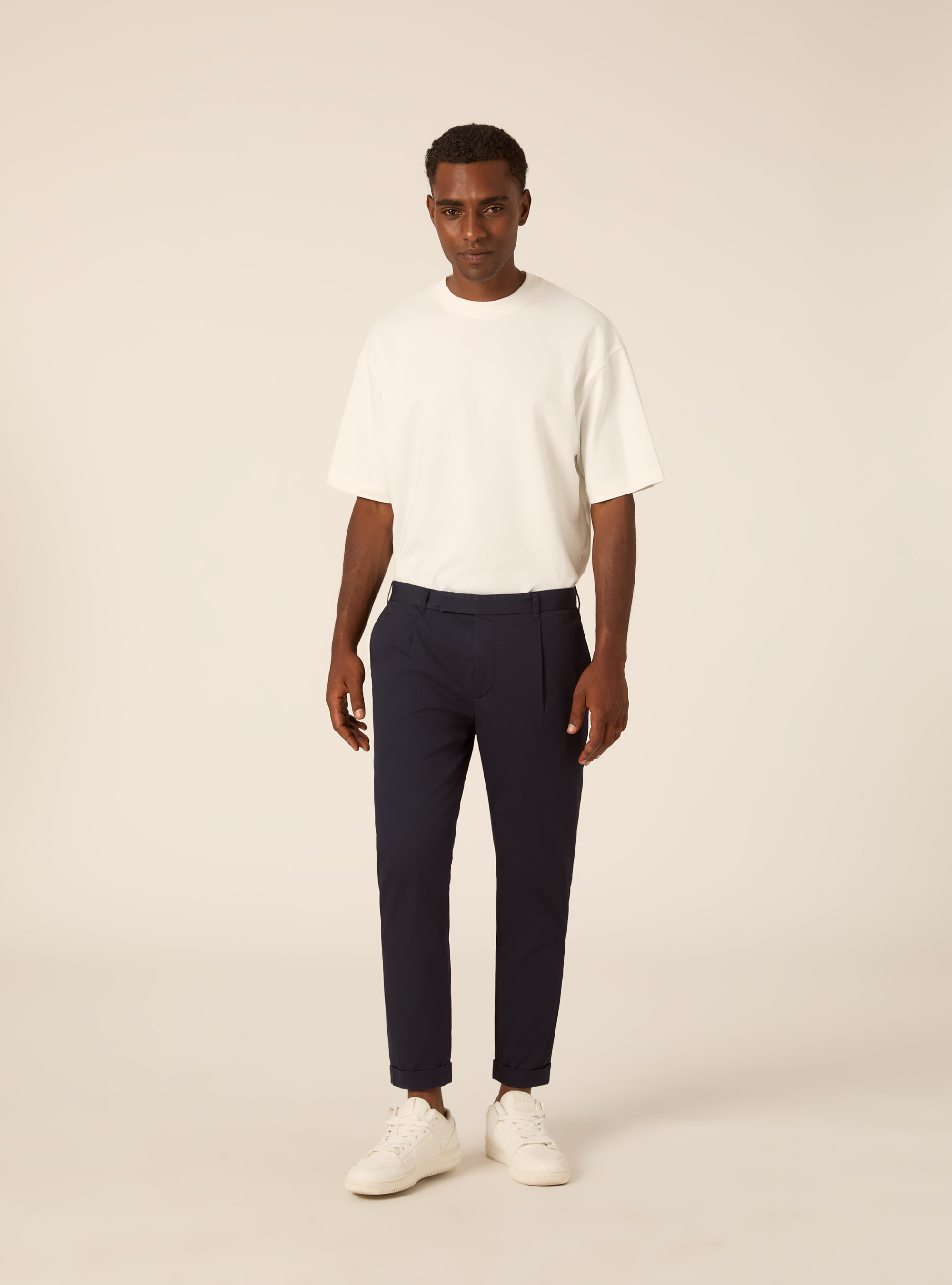 Slim Fit Cropped Pleated Chino Trousers, BL1 BLUE DARK