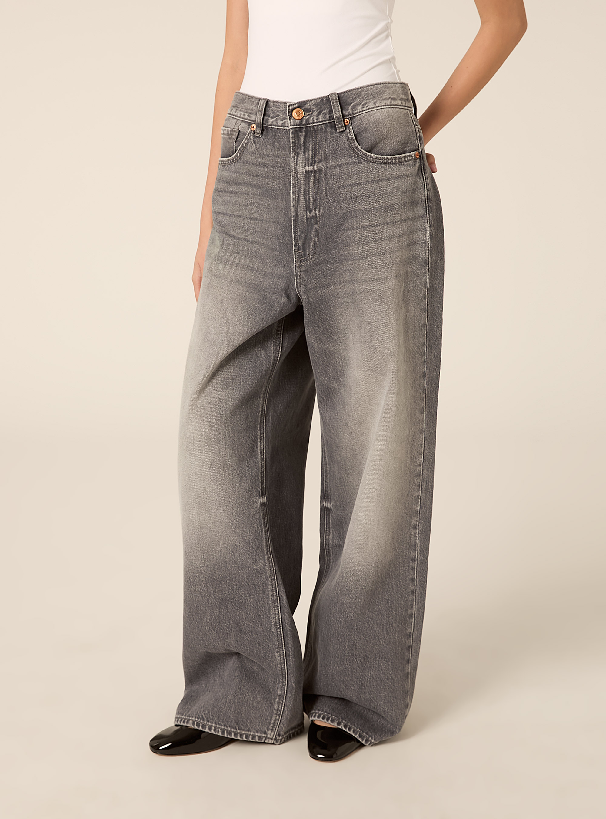 Jeans mit weitem Bein und mittlerer Leibh&ouml;he, D00G GREY