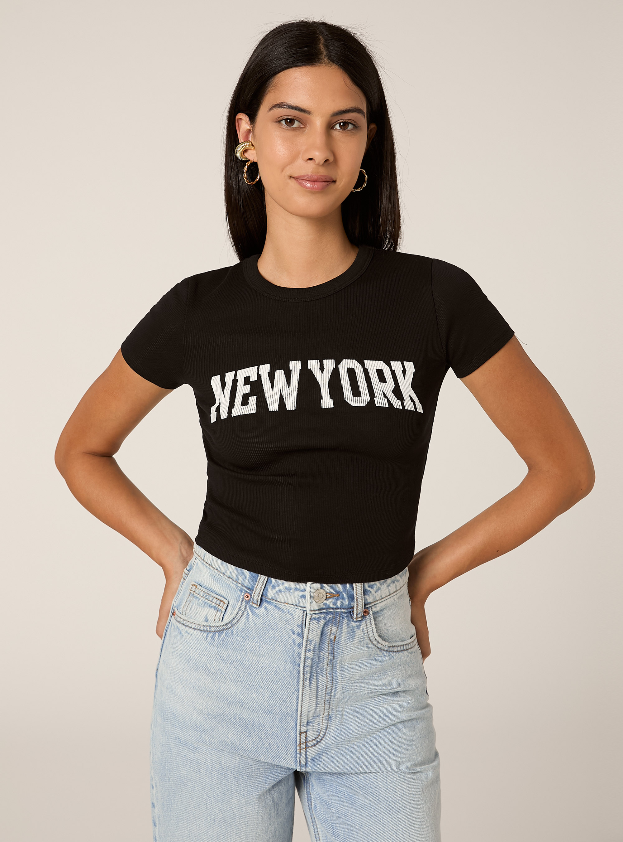 Cropped-T-Shirt mit College-Print, BK1 BLACK