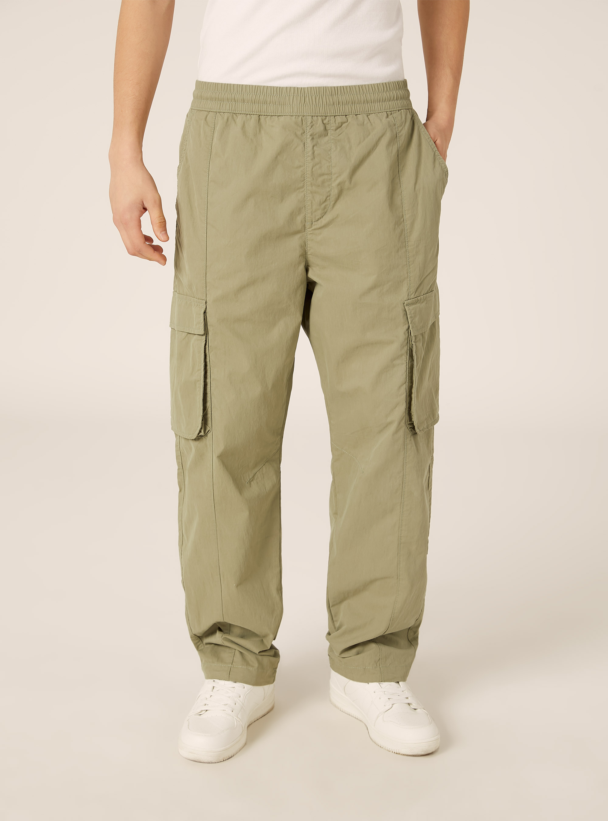 Parachute cargo pants, KY3 KAKY LIGHT