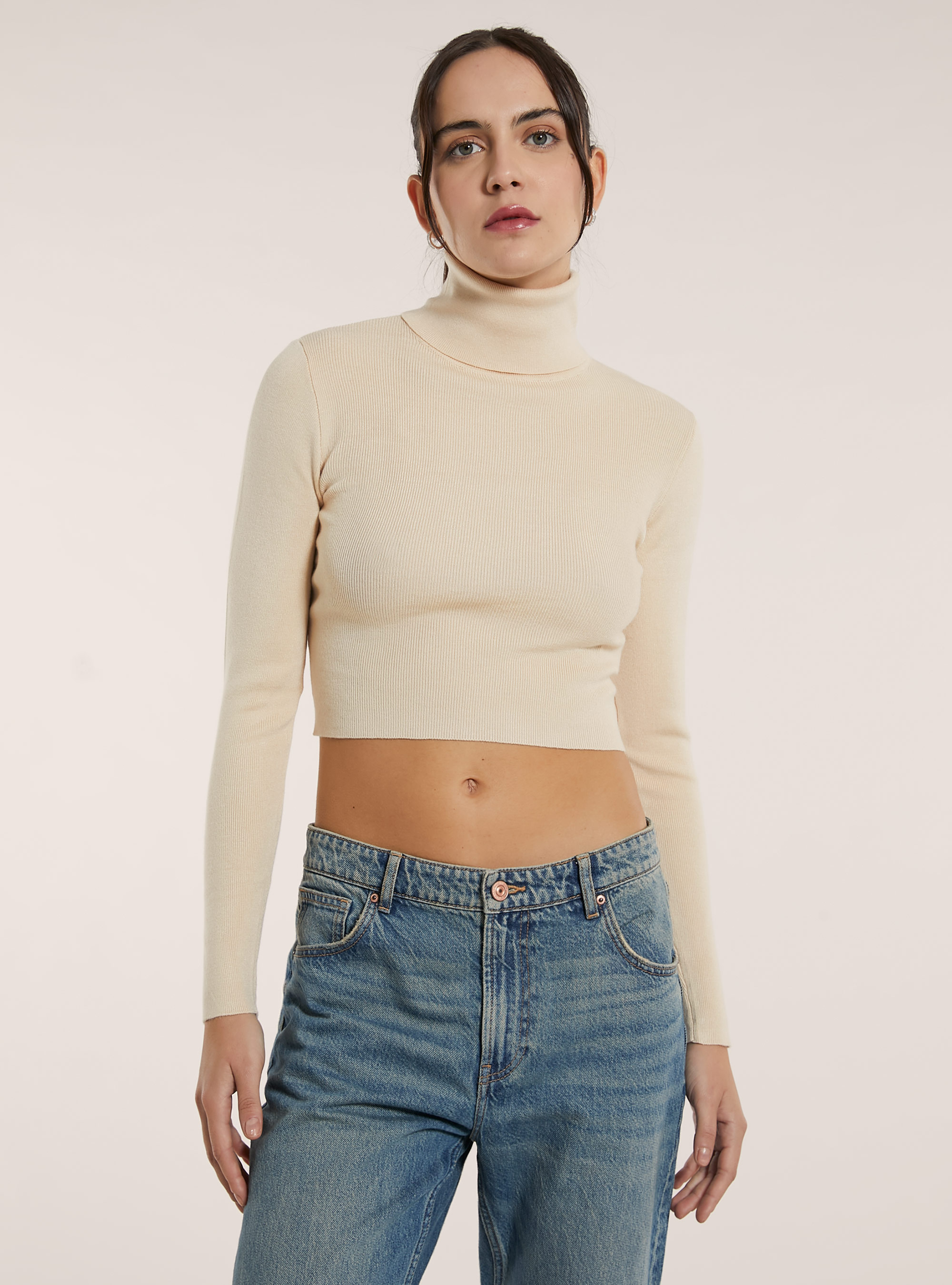 Pull court &agrave; col roul&eacute;, CR2 CREAM MEDIUM