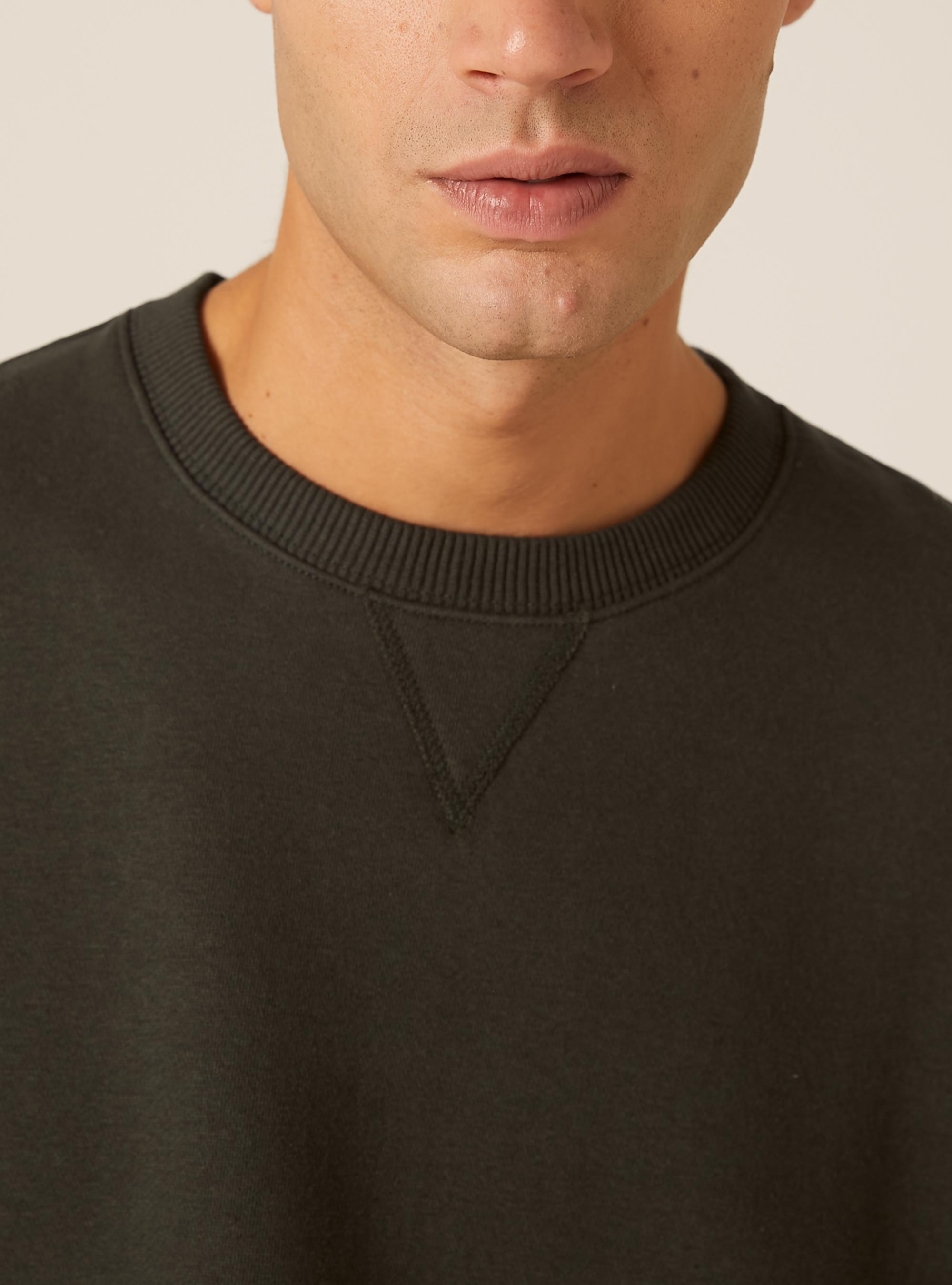 Sweat-shirt &agrave; col rond uni, KY1 KAKY DARK
