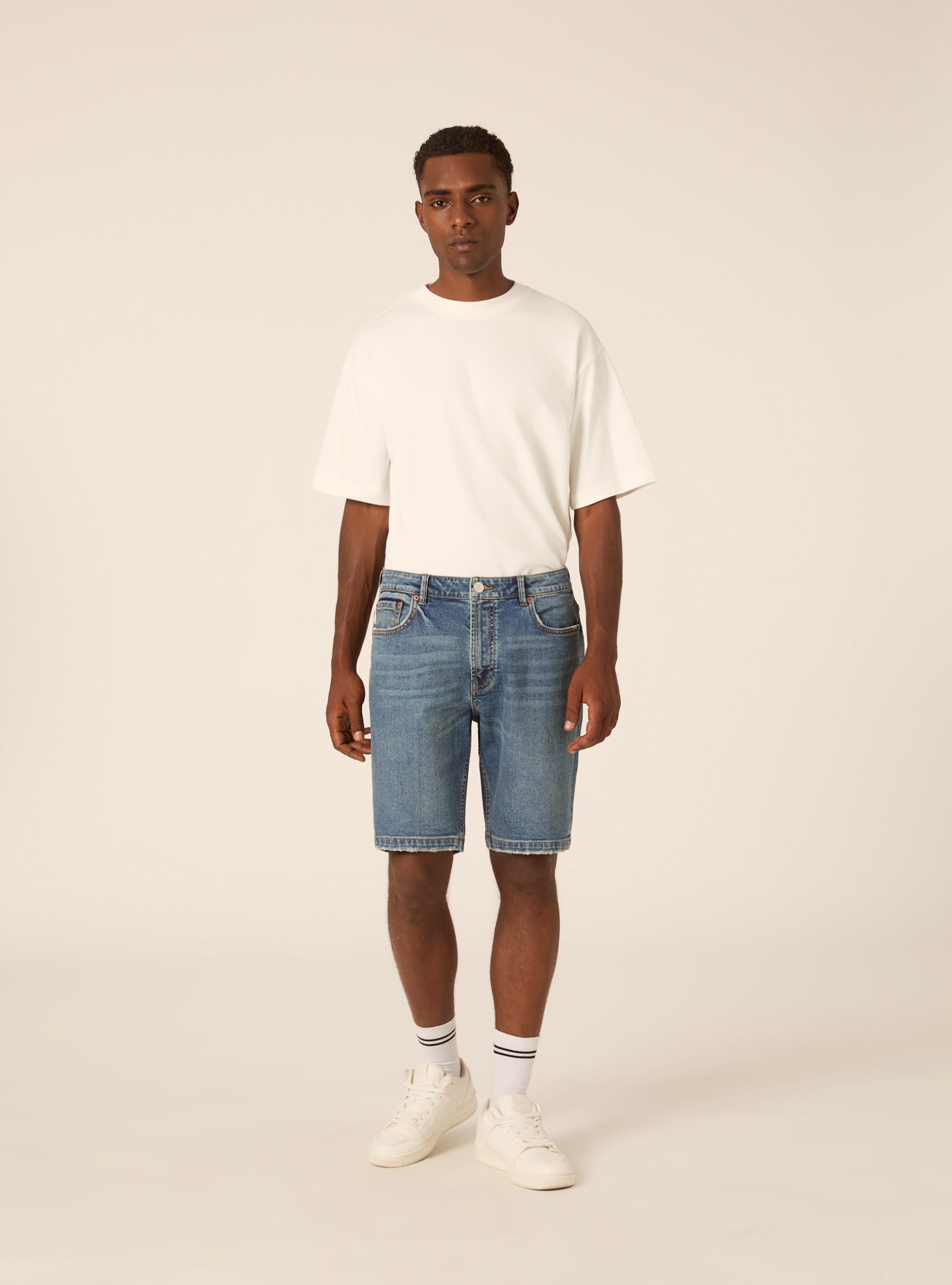 Slim Fit 5-Pocket Denim Bermuda Shorts, D002 MEDIUM DARK BLUE