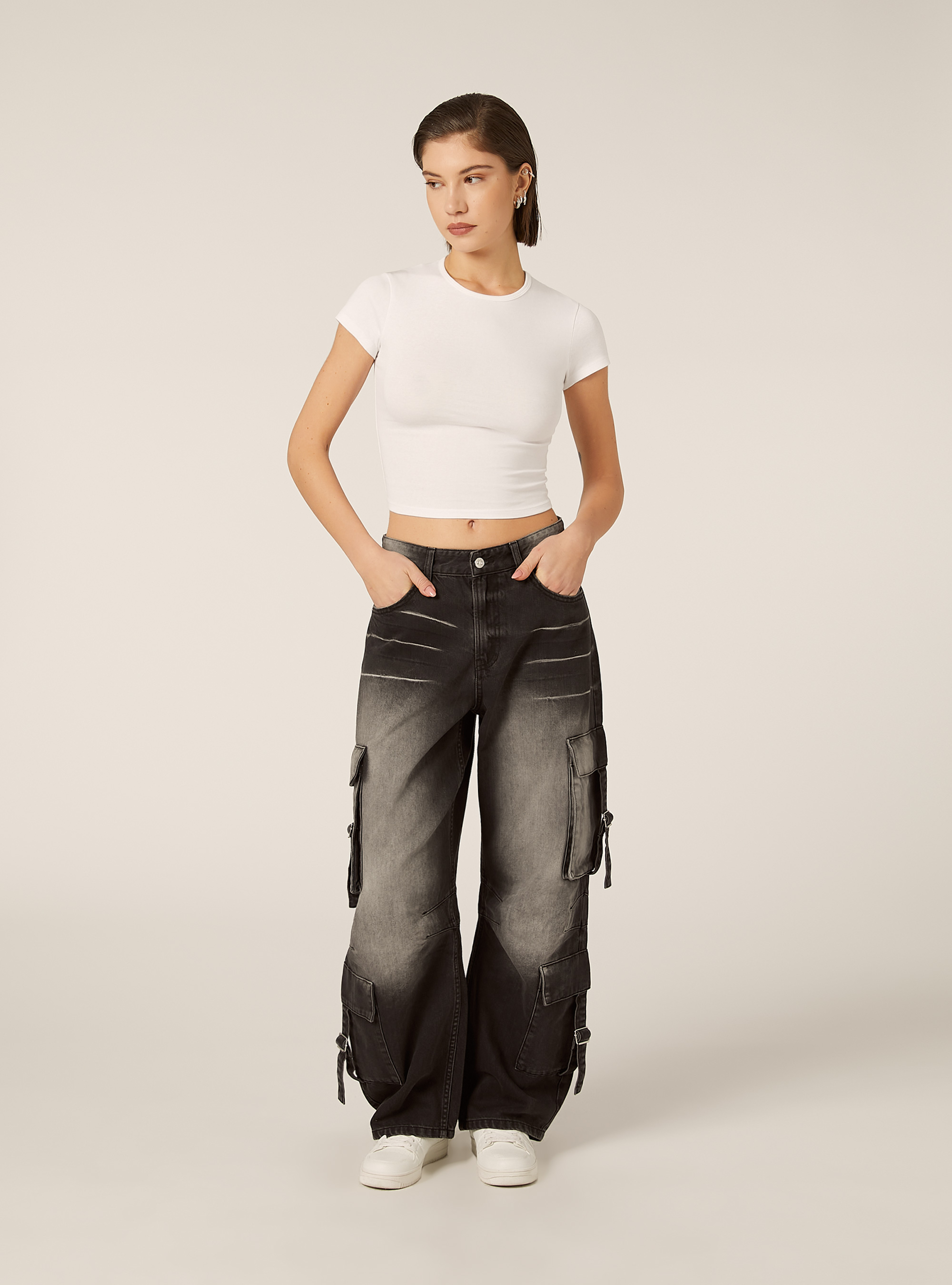 Baggy-Fit-Cargo-Jeans mit G&uuml;rtelschlaufen, D000 BLACK