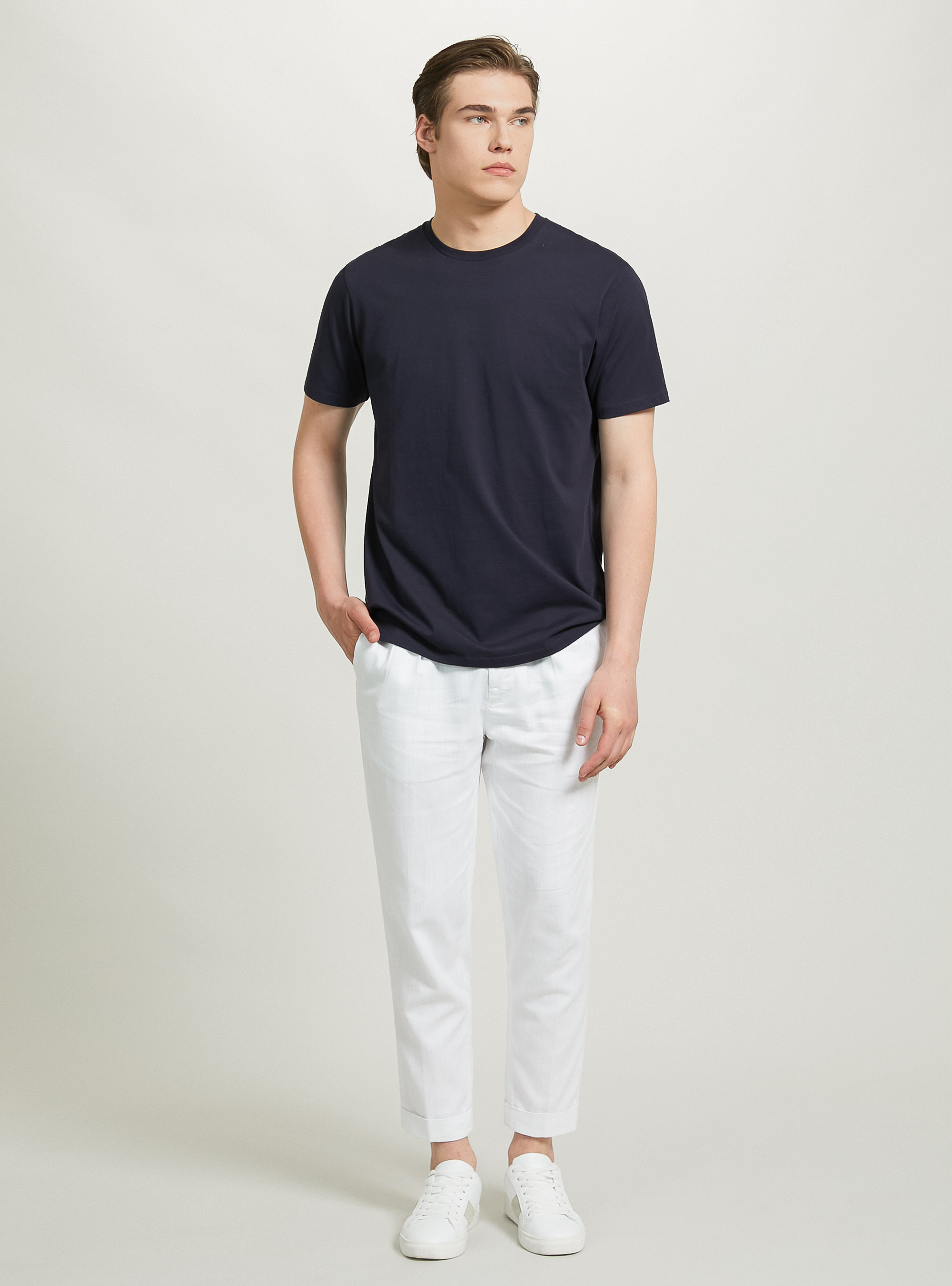 Pantalon chino en lin m&eacute;lang&eacute; avec pinces, WH2 WHITE