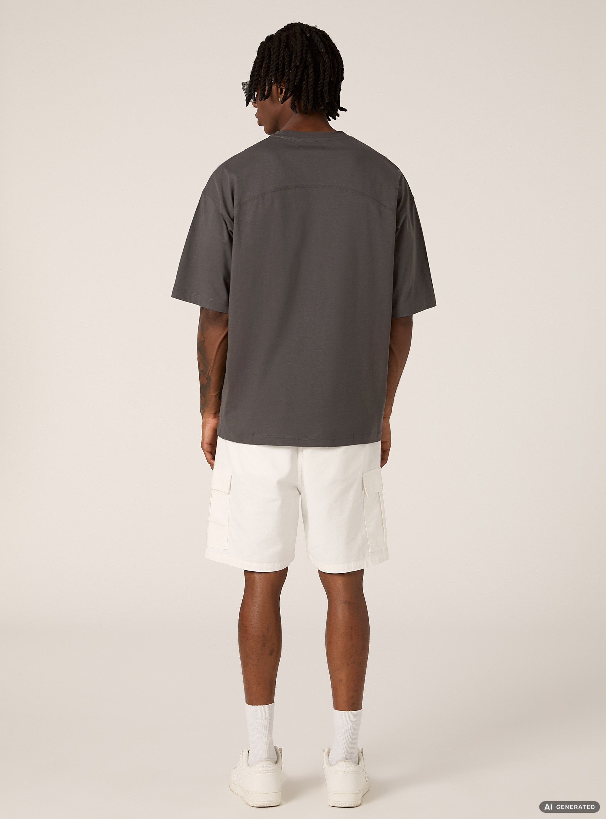 T-shirt  stampa need money 247, GY1 GREY DARK