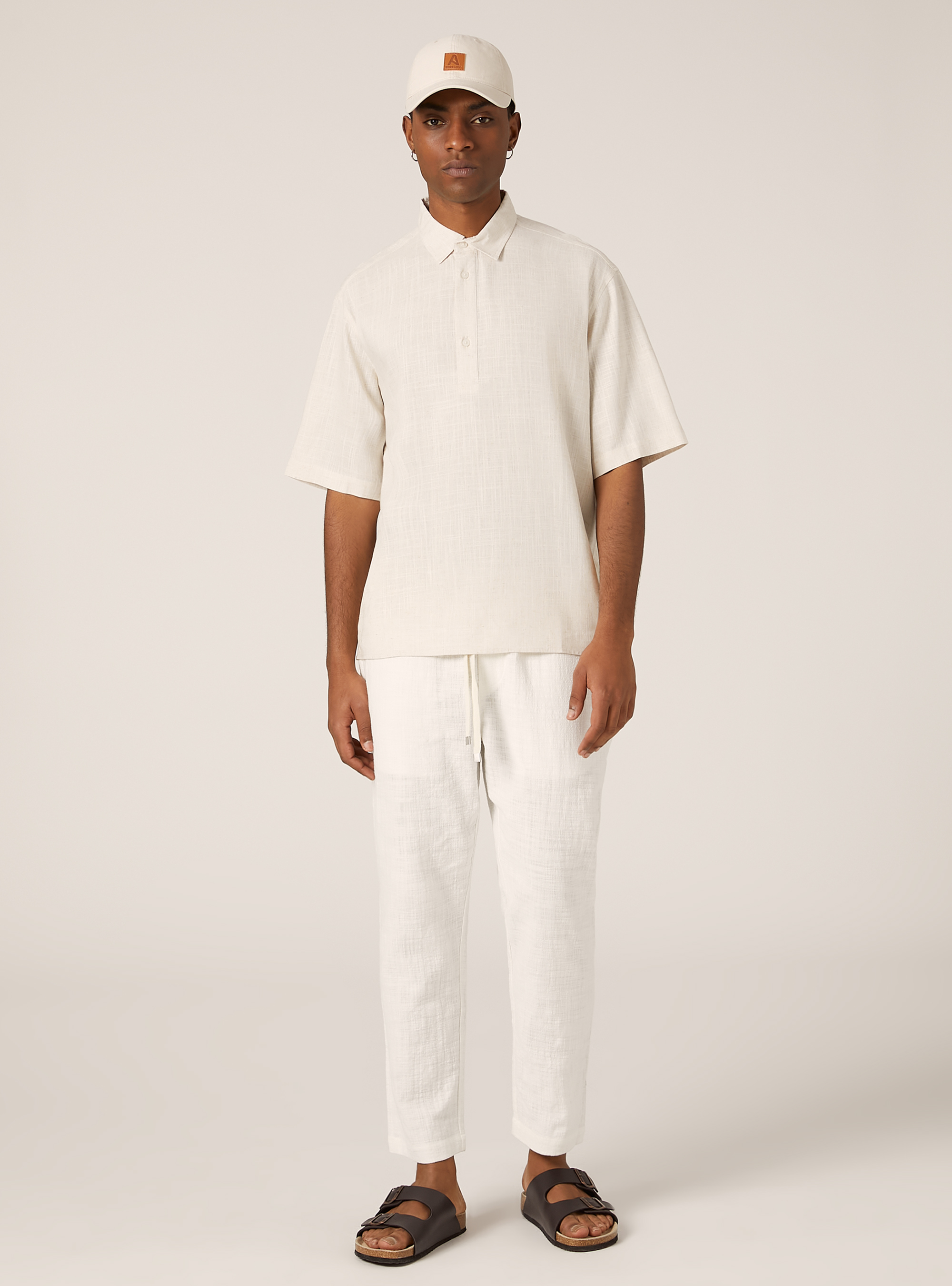 Camisa de manga corta en mezcla de lino, MBG3 BEIGE MEL LIGHT