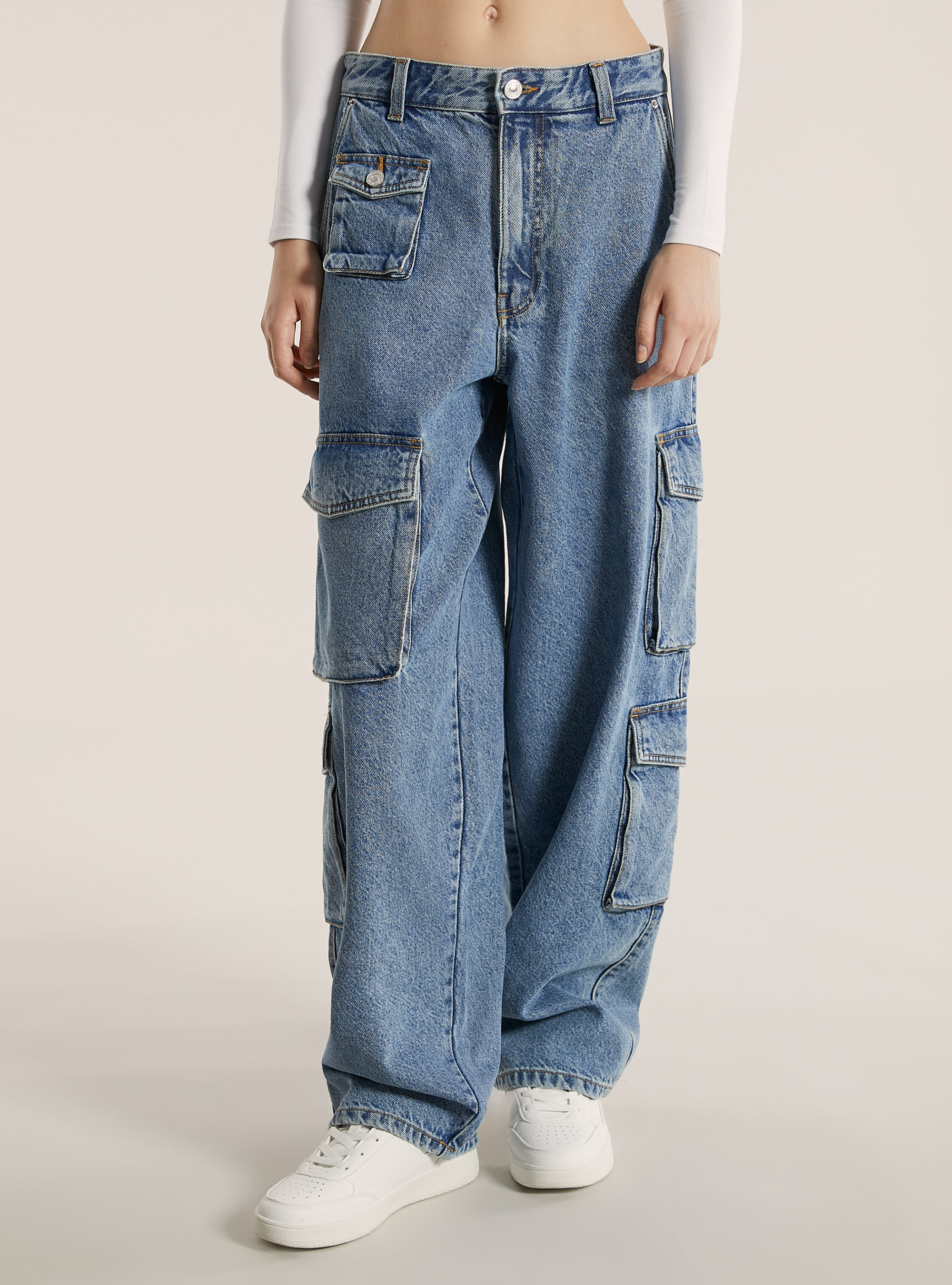 Jeans multi-cargos &agrave; coupe confortable, D006 AZURE