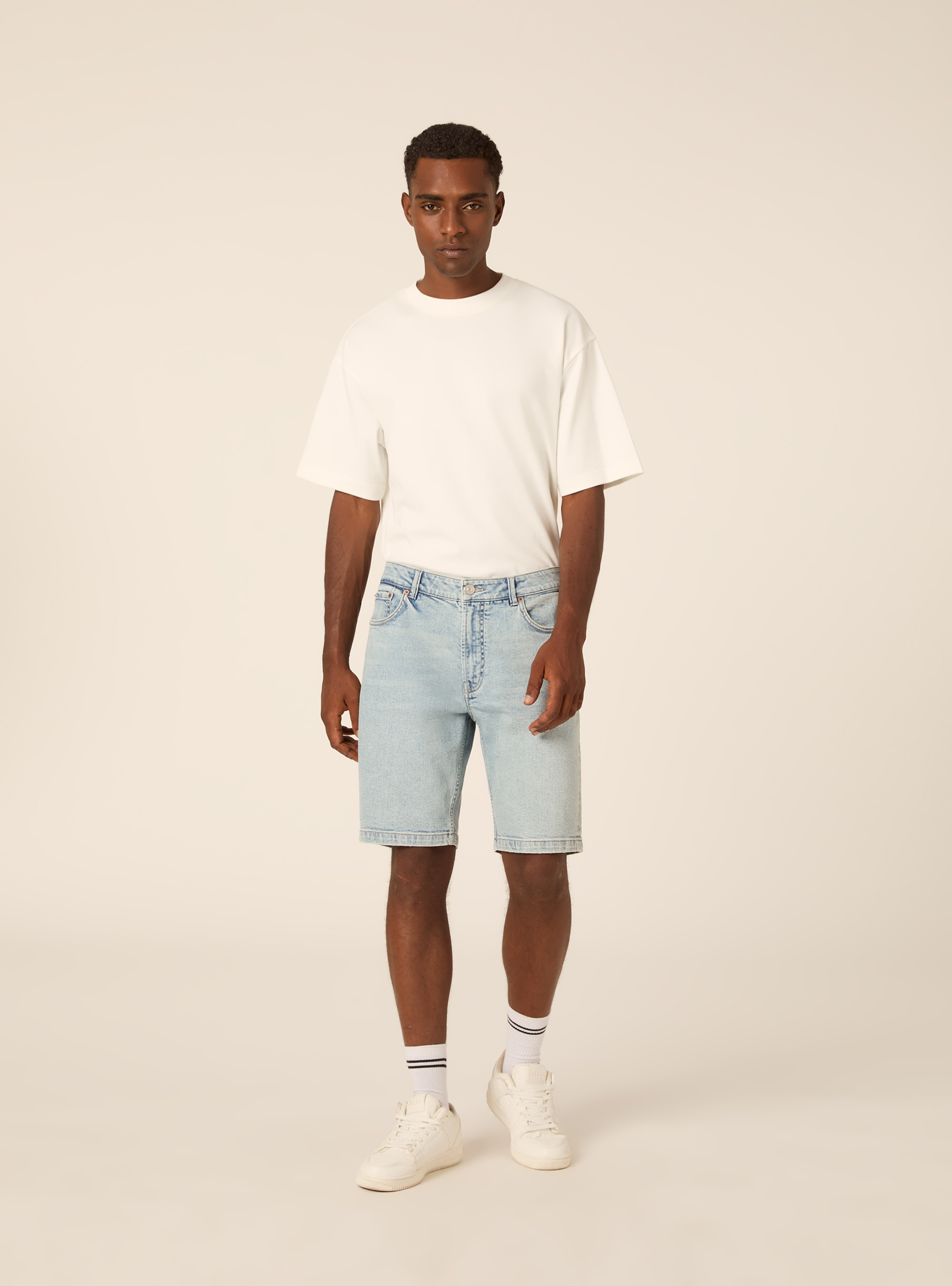 Bermuda en Jean 5 Poches Coupe Slim Fit, D004 MEDIUM LIGHT BLUE